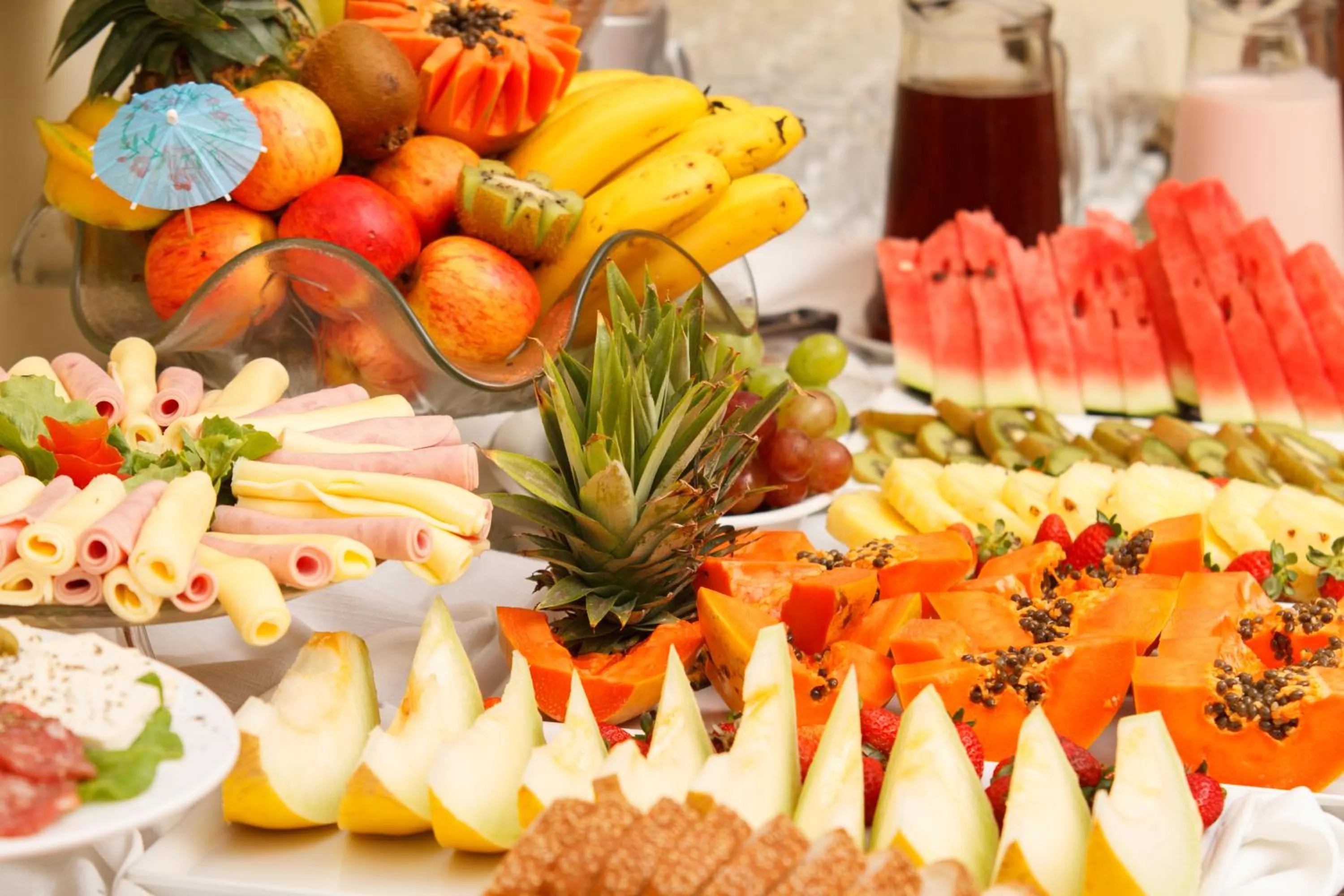 Buffet breakfast in Hotel Cabana Suiça