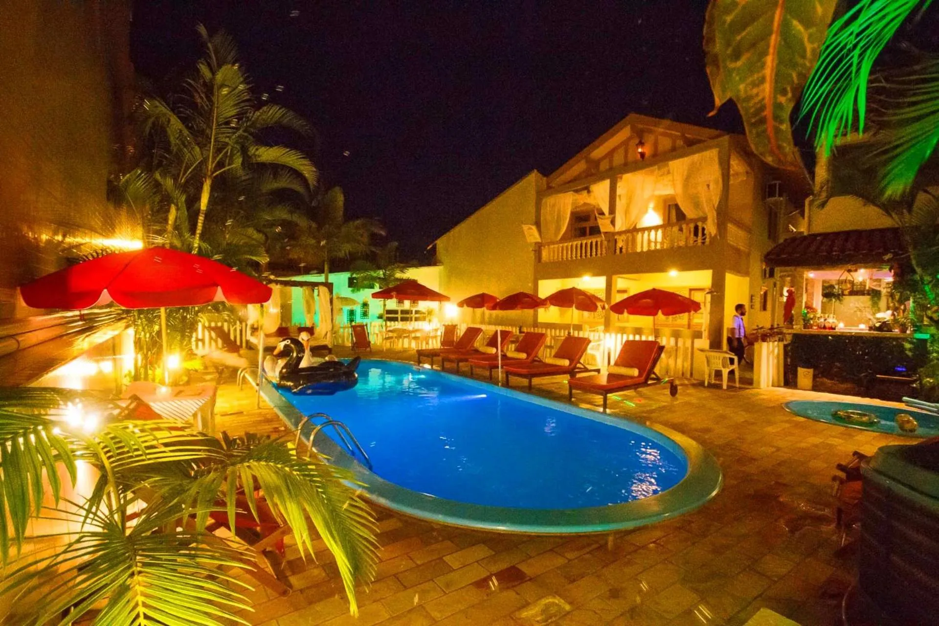 Swimming pool in Hotel Cabana Suiça