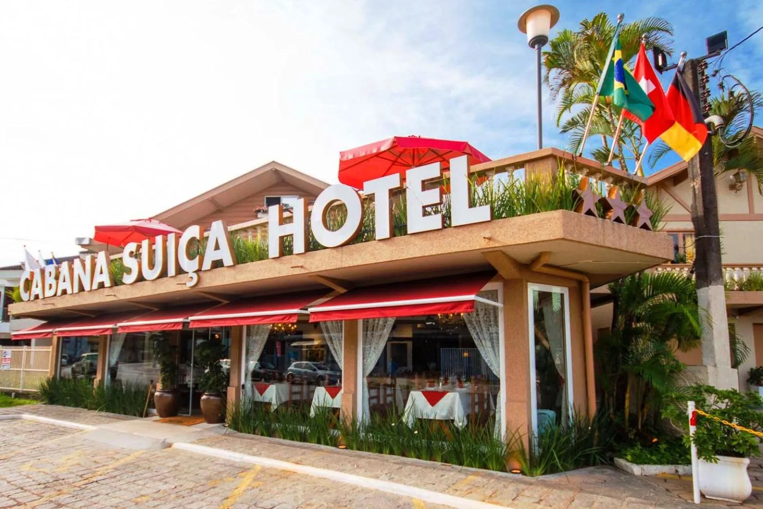 Facade/entrance in Hotel Cabana Suiça