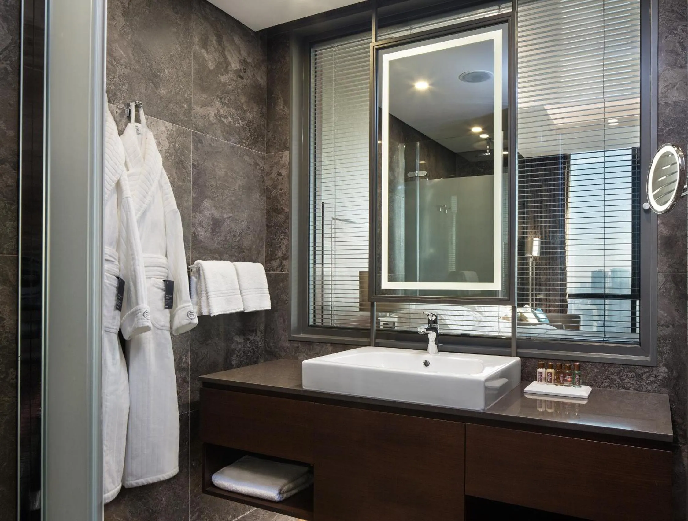 Bathroom in Sheraton Grand Istanbul Atasehir