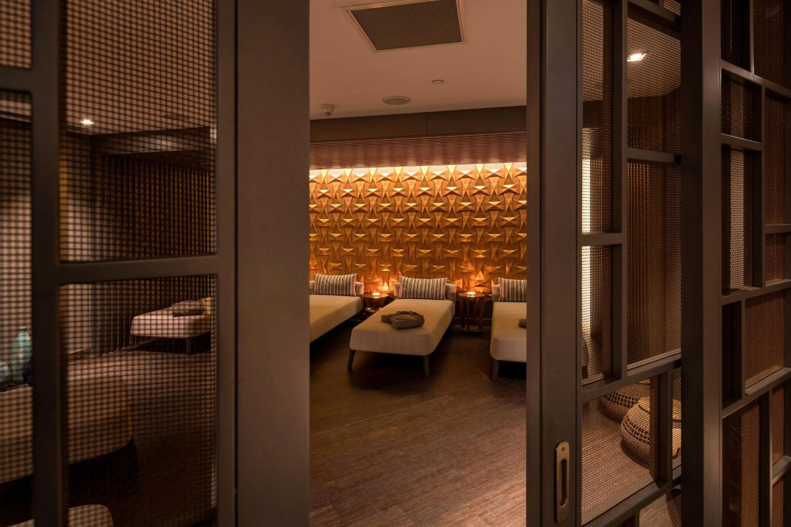Spa and wellness centre/facilities, Bed in Sheraton Grand Istanbul Atasehir
