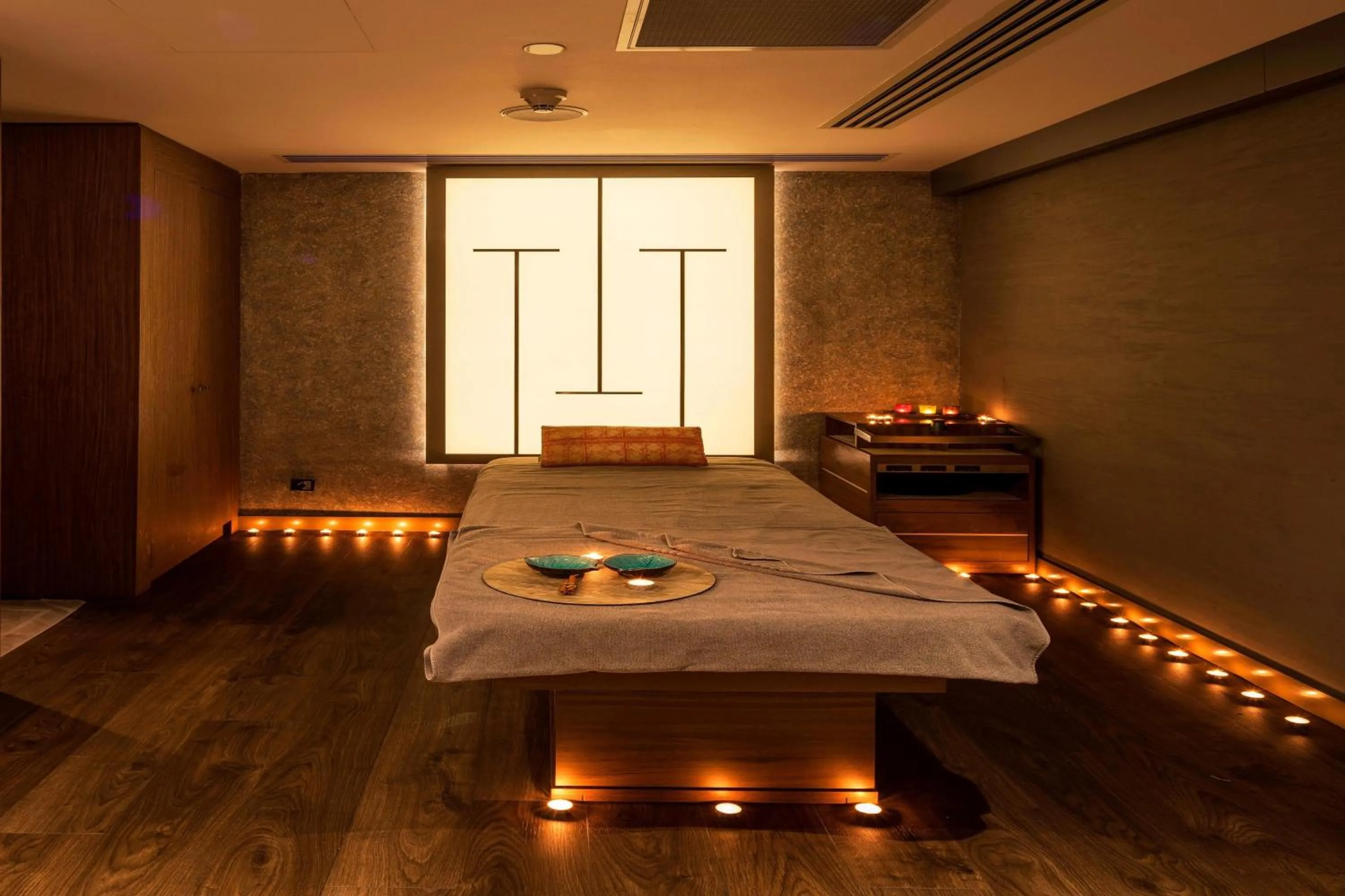 Spa and wellness centre/facilities, Bed in Sheraton Grand Istanbul Atasehir