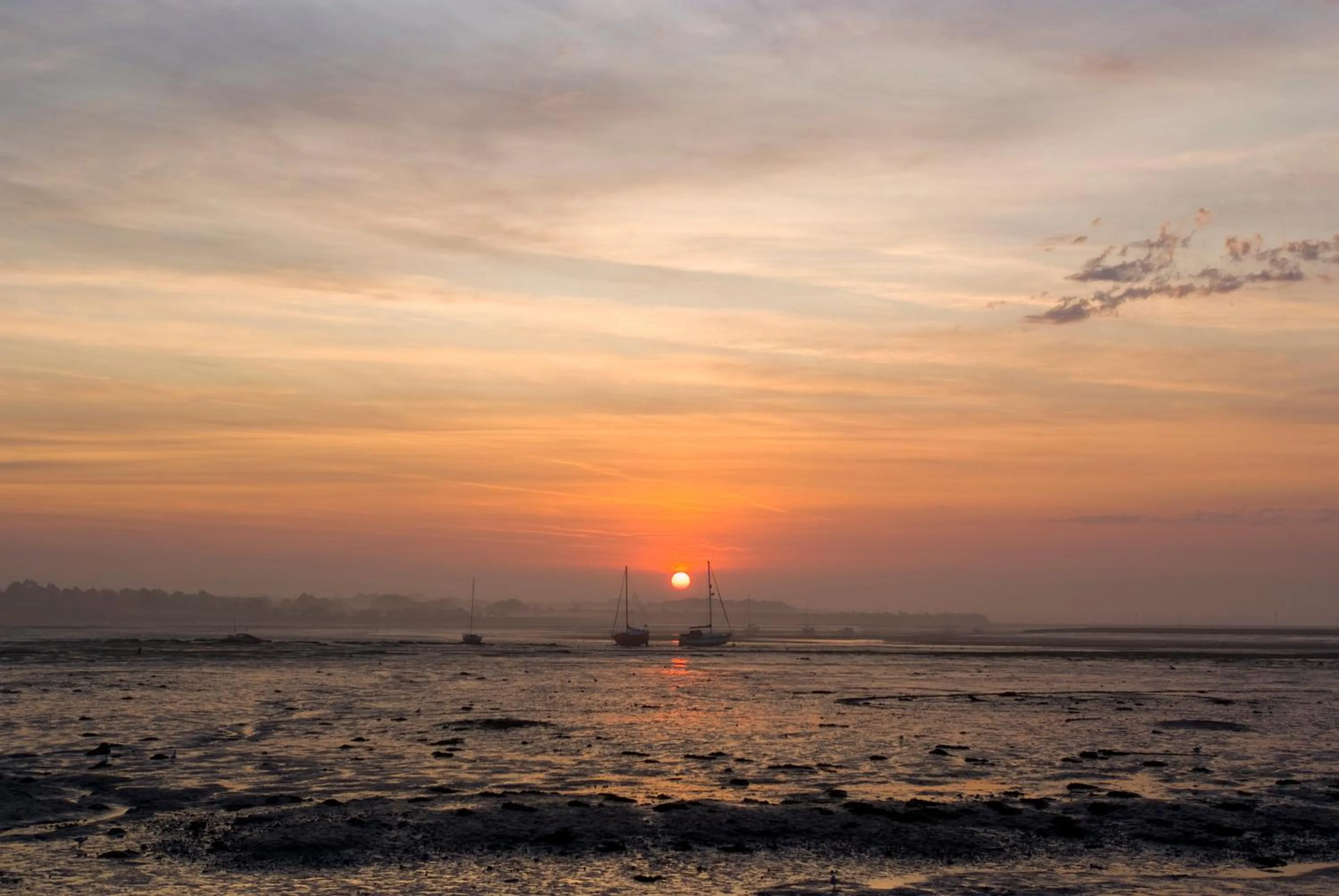 Natural landscape in Langstone Quays Resort, Portsmouth