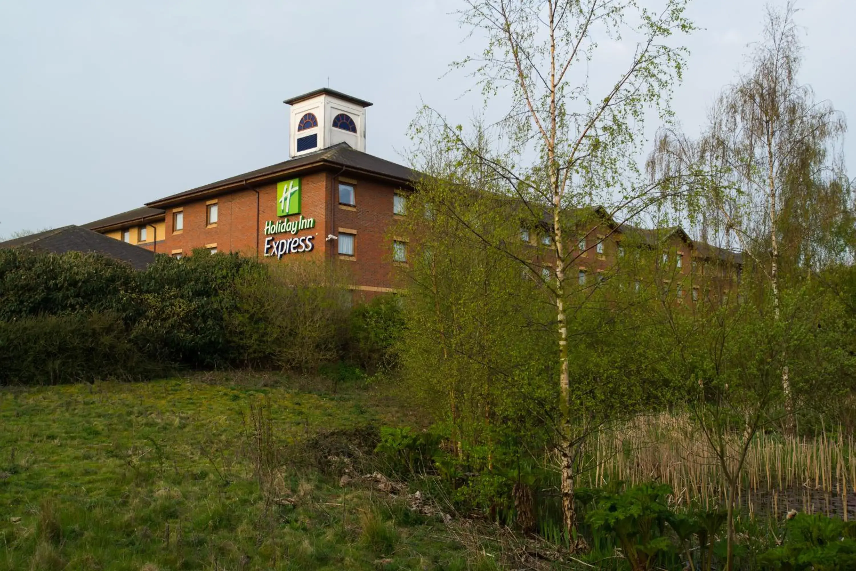 Property building in Holiday Inn Express Exeter East by IHG Property building in Holiday Inn Express Exeter East by IHG