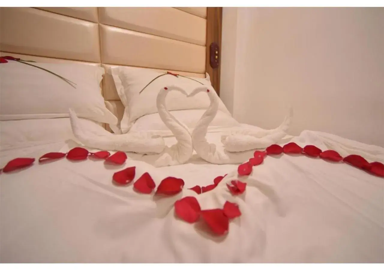 Bed in Dreams Grand Bed in Dreams Grand