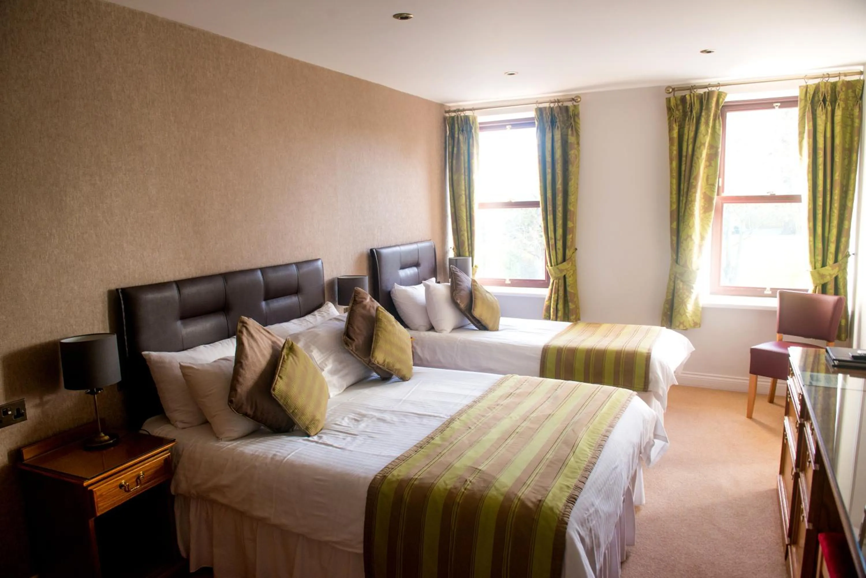 Photo of the whole room, Bed in Le Friquet Hotel