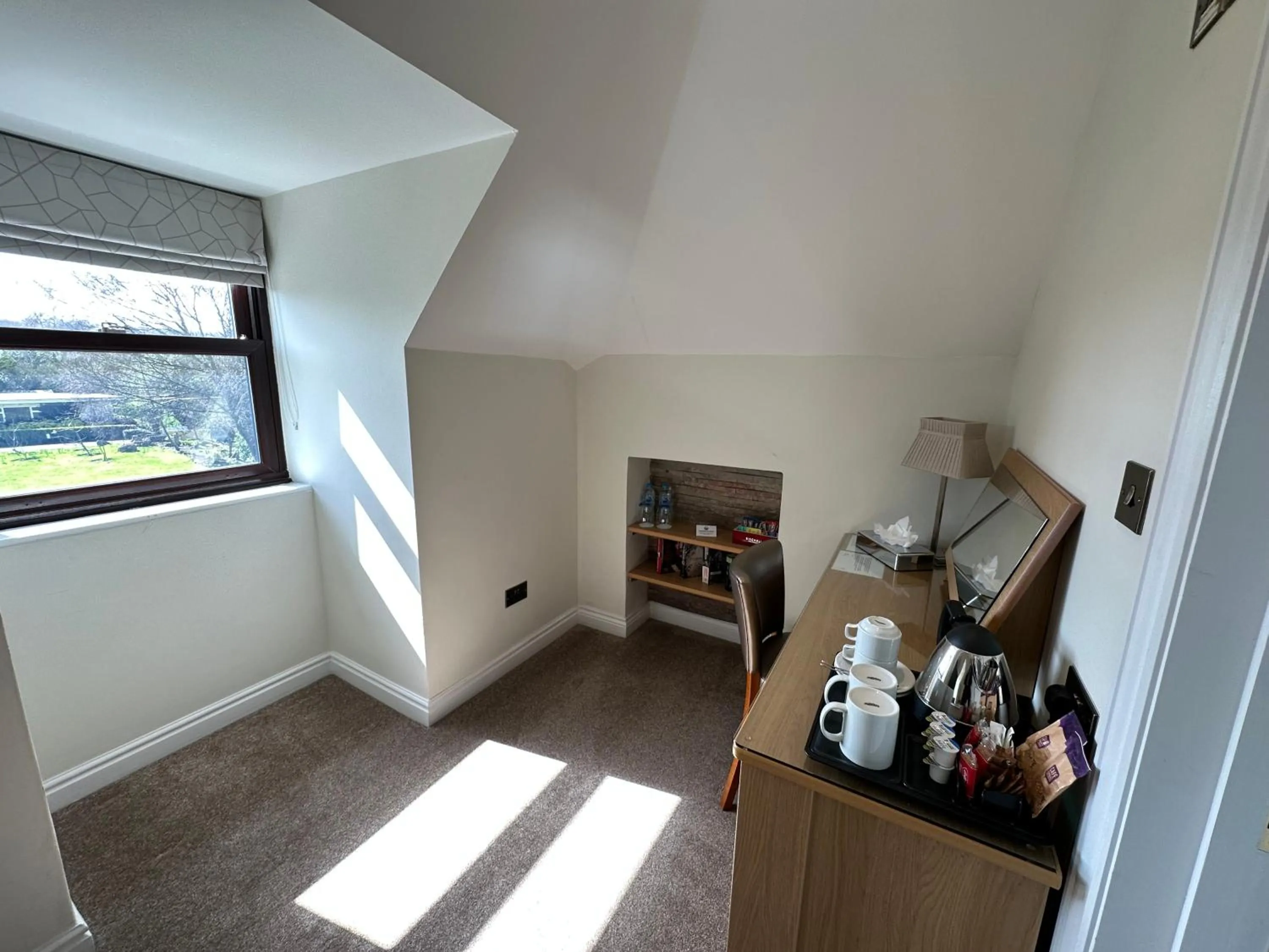 Coffee/tea facilities in Le Friquet Hotel