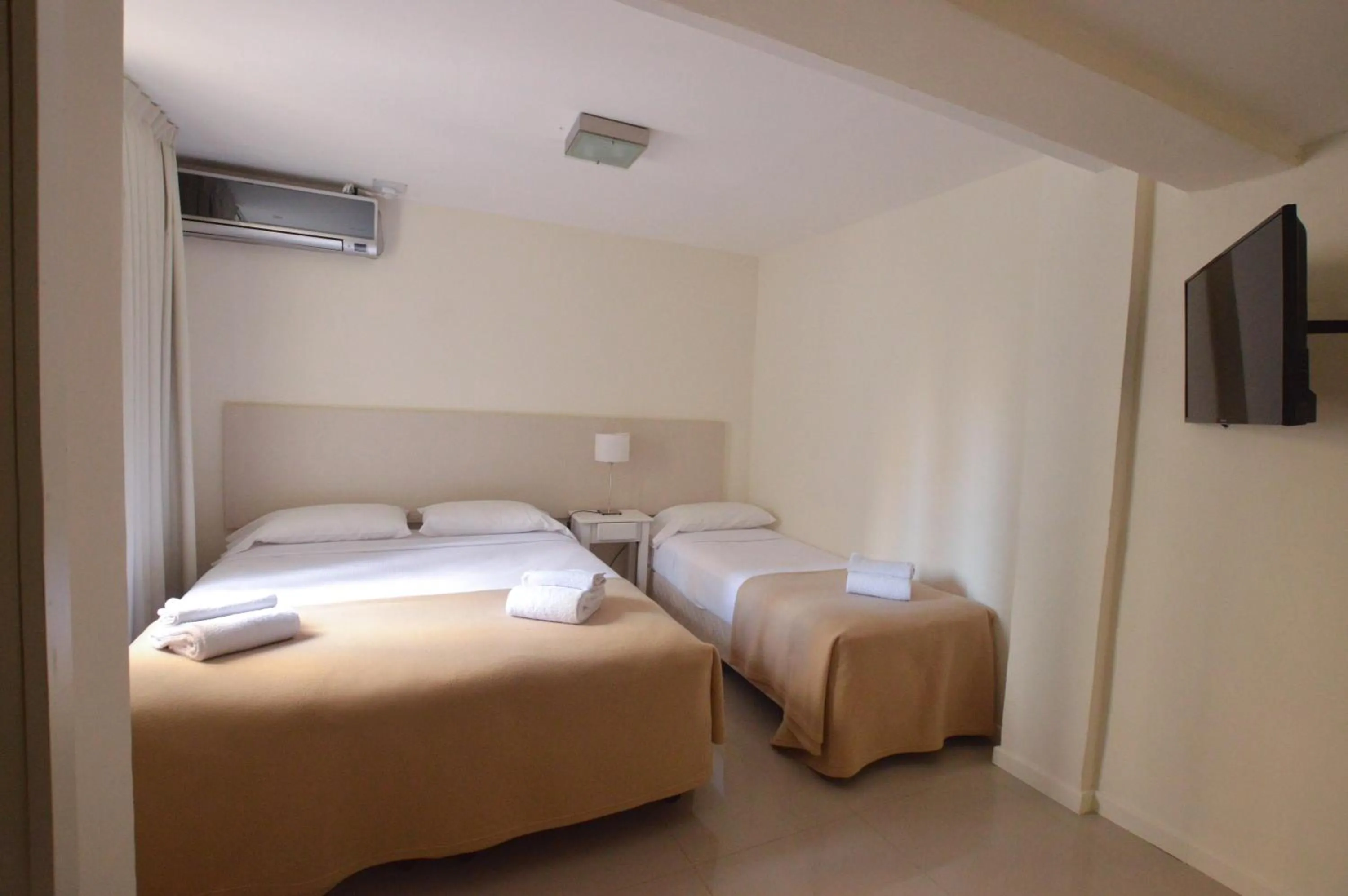 Bedroom, Bed in Hotel Acqua