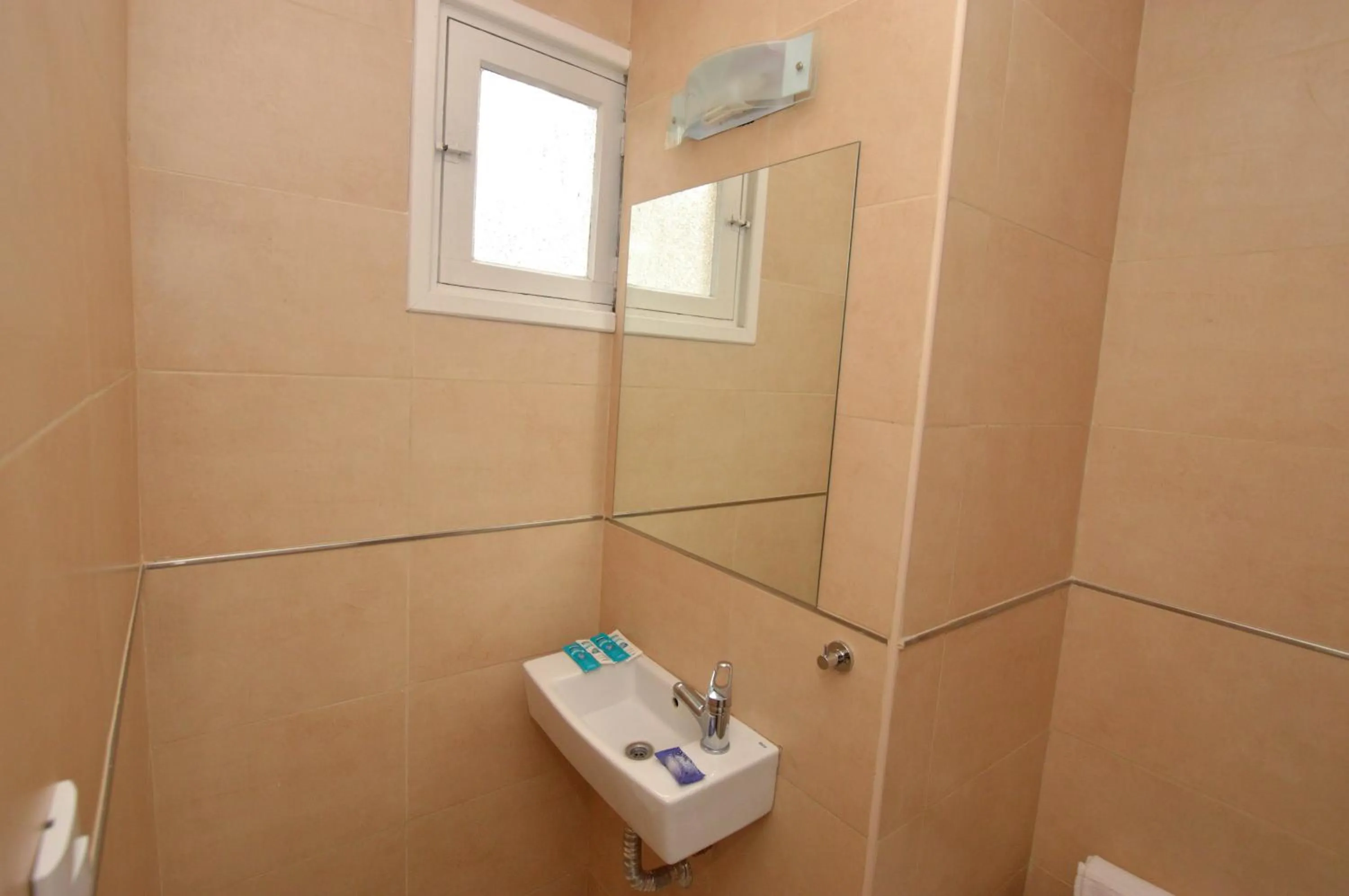 Bathroom in Hotel Acqua