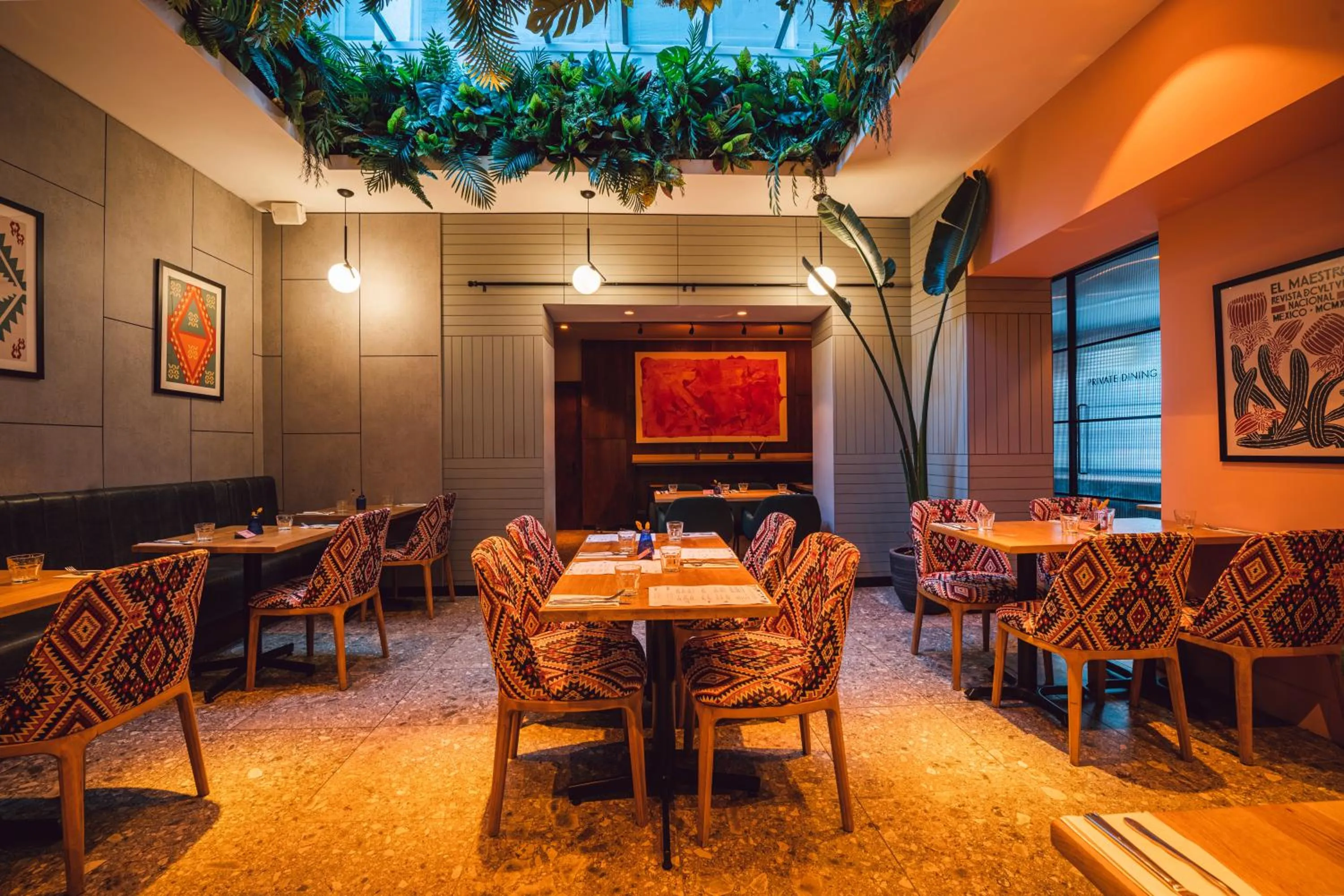 Restaurant/places to eat in Euston Square Hotel