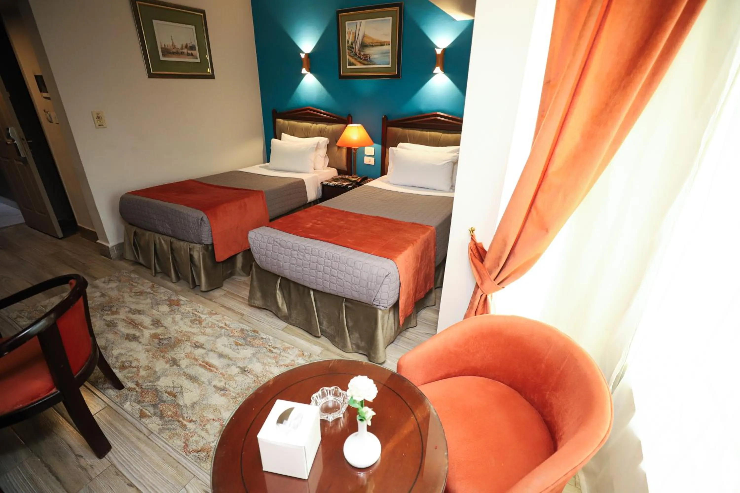 Photo of the whole room, Bed in Gawharet Al Ahram Hotel