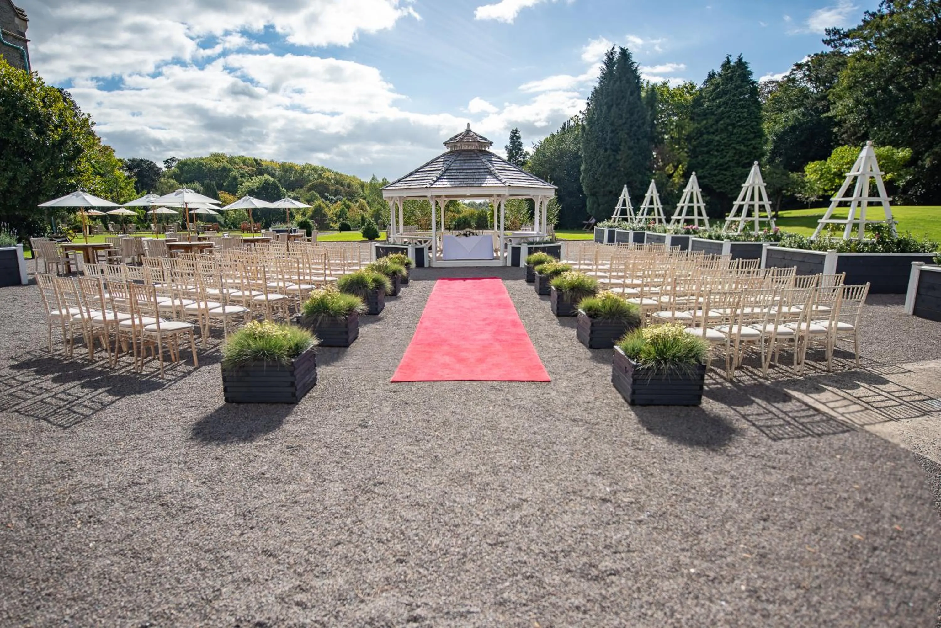 wedding in De Vere Tortworth Court