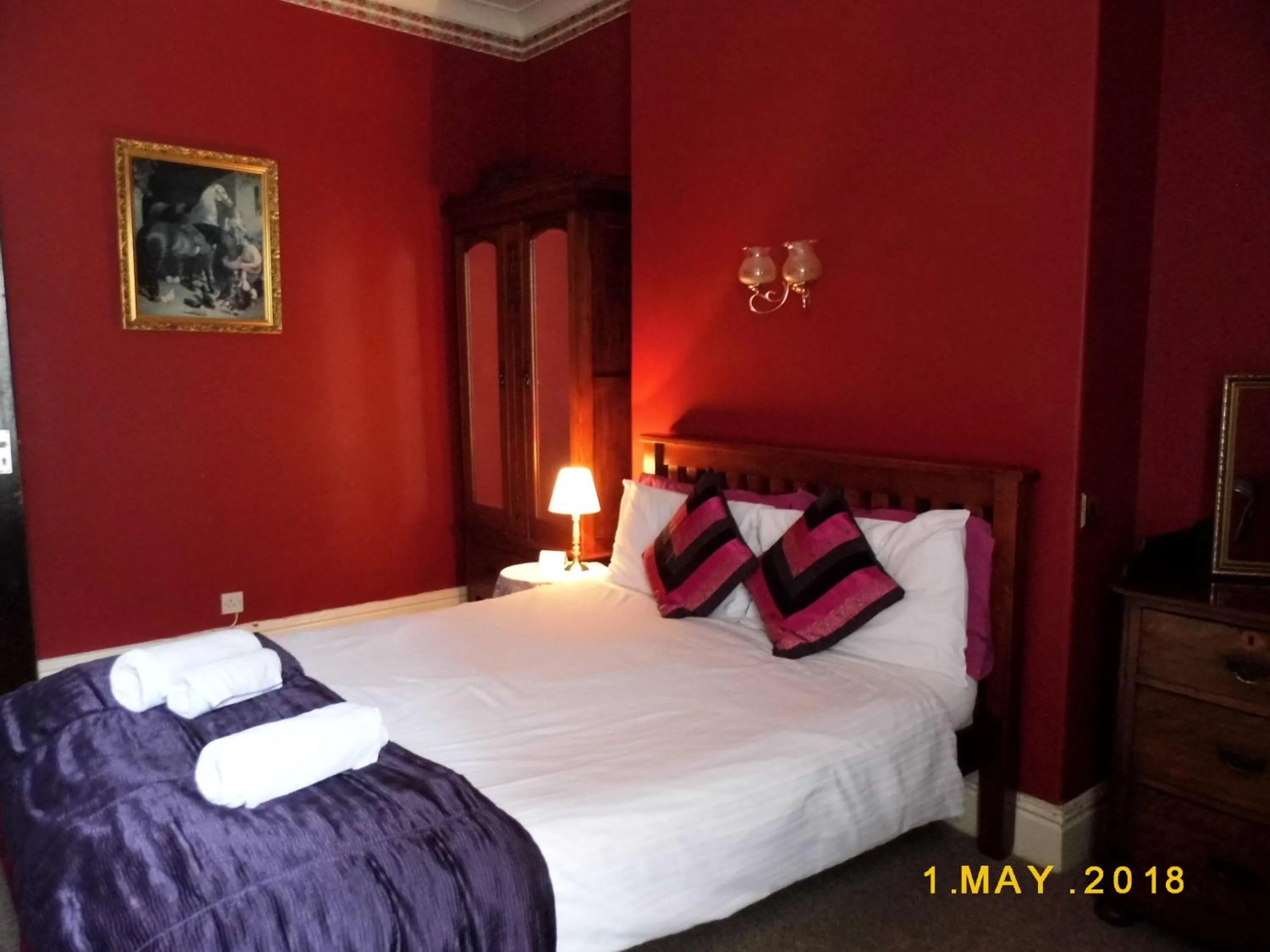 Bed in The Beckett Guest House