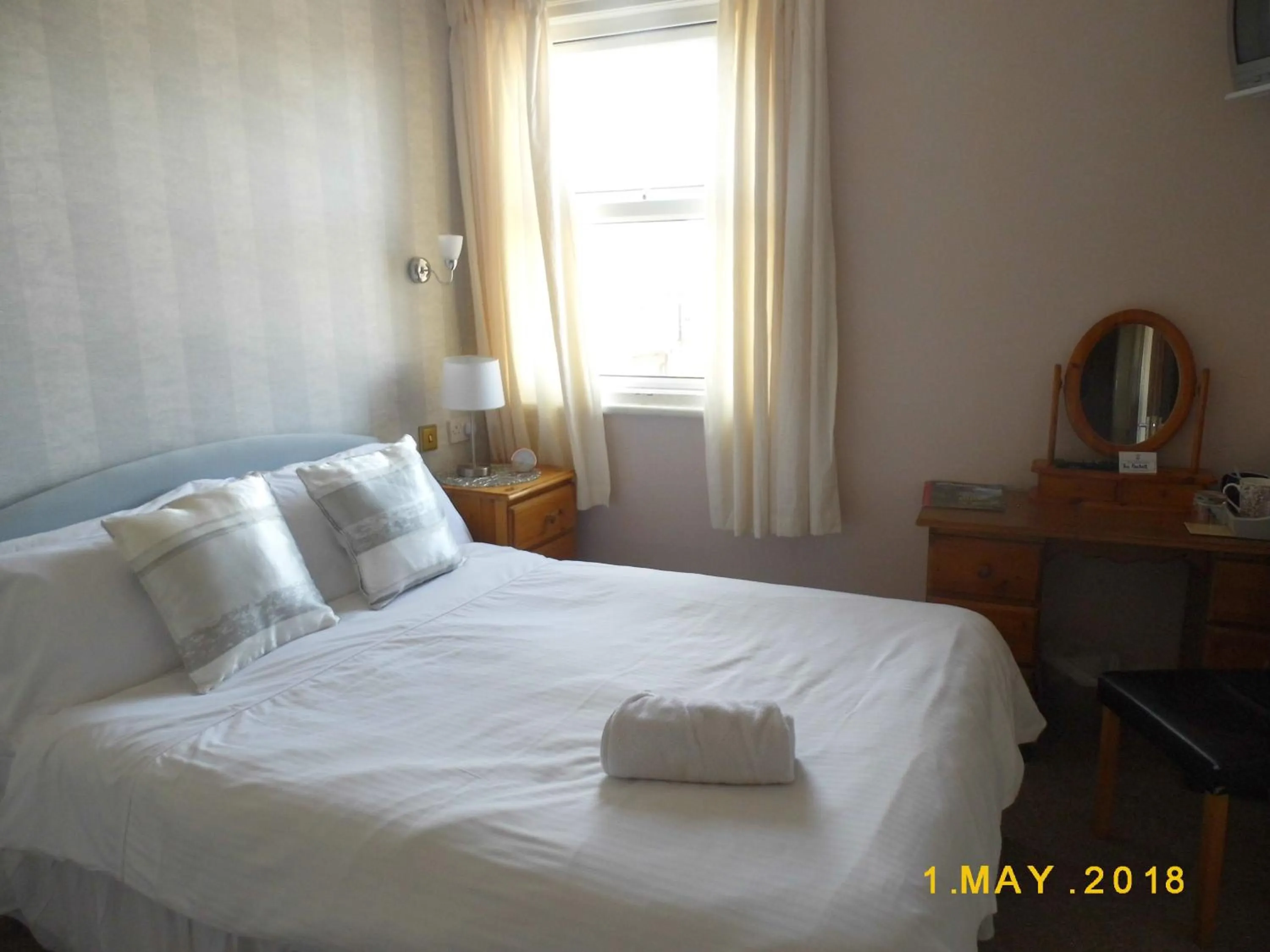 Bed in The Beckett Guest House