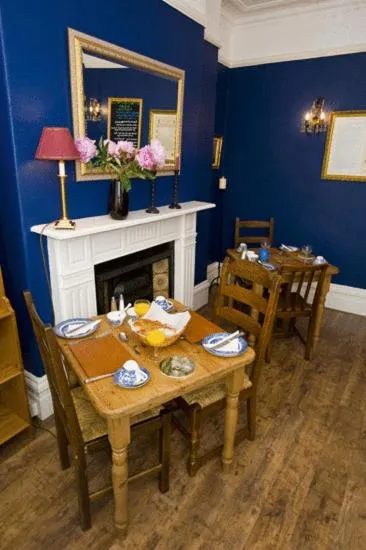 Restaurant/places to eat in The Beckett Guest House