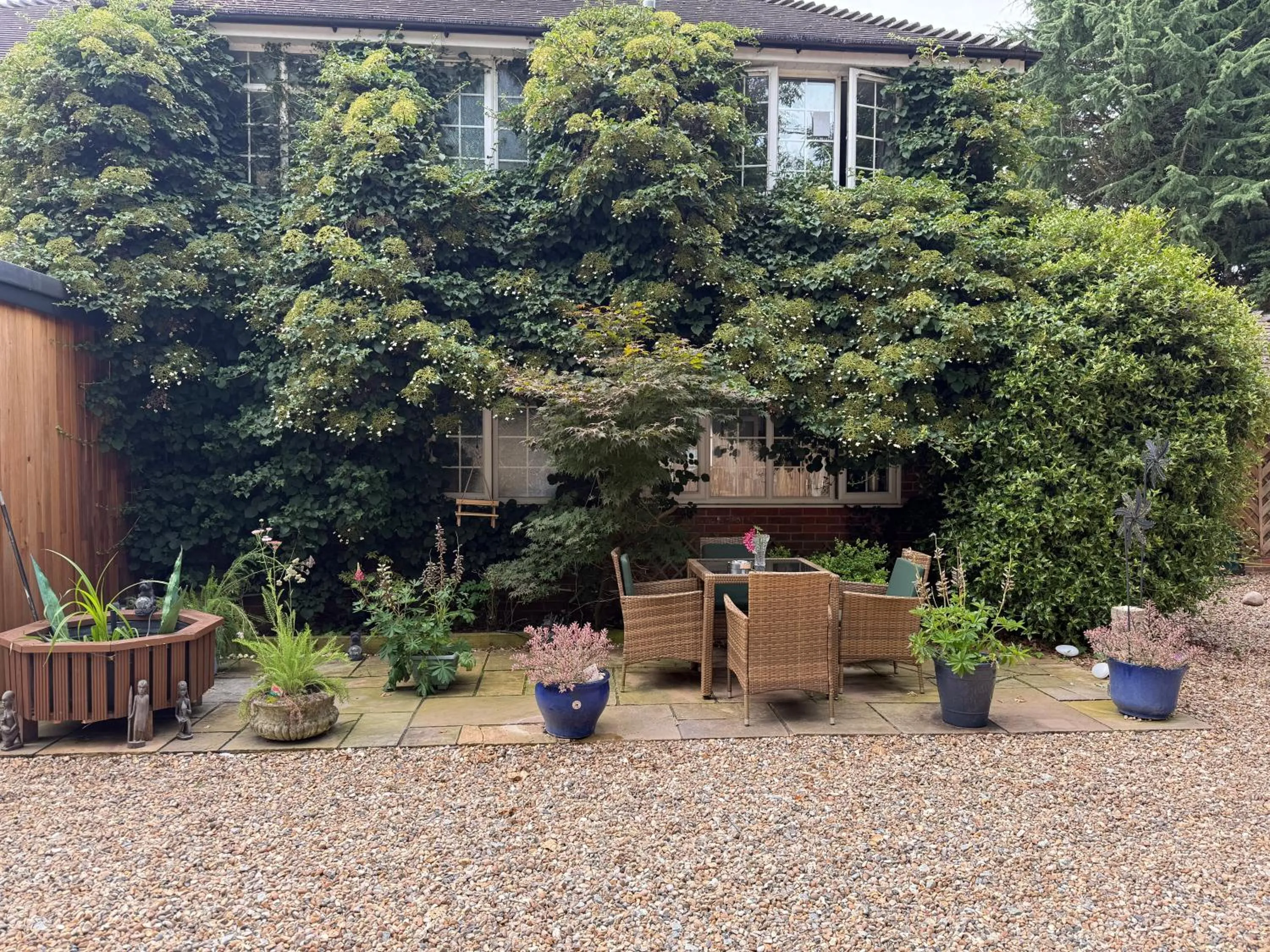 Property building in Da Vinci Guest House & Guest Parking, A Real Gem