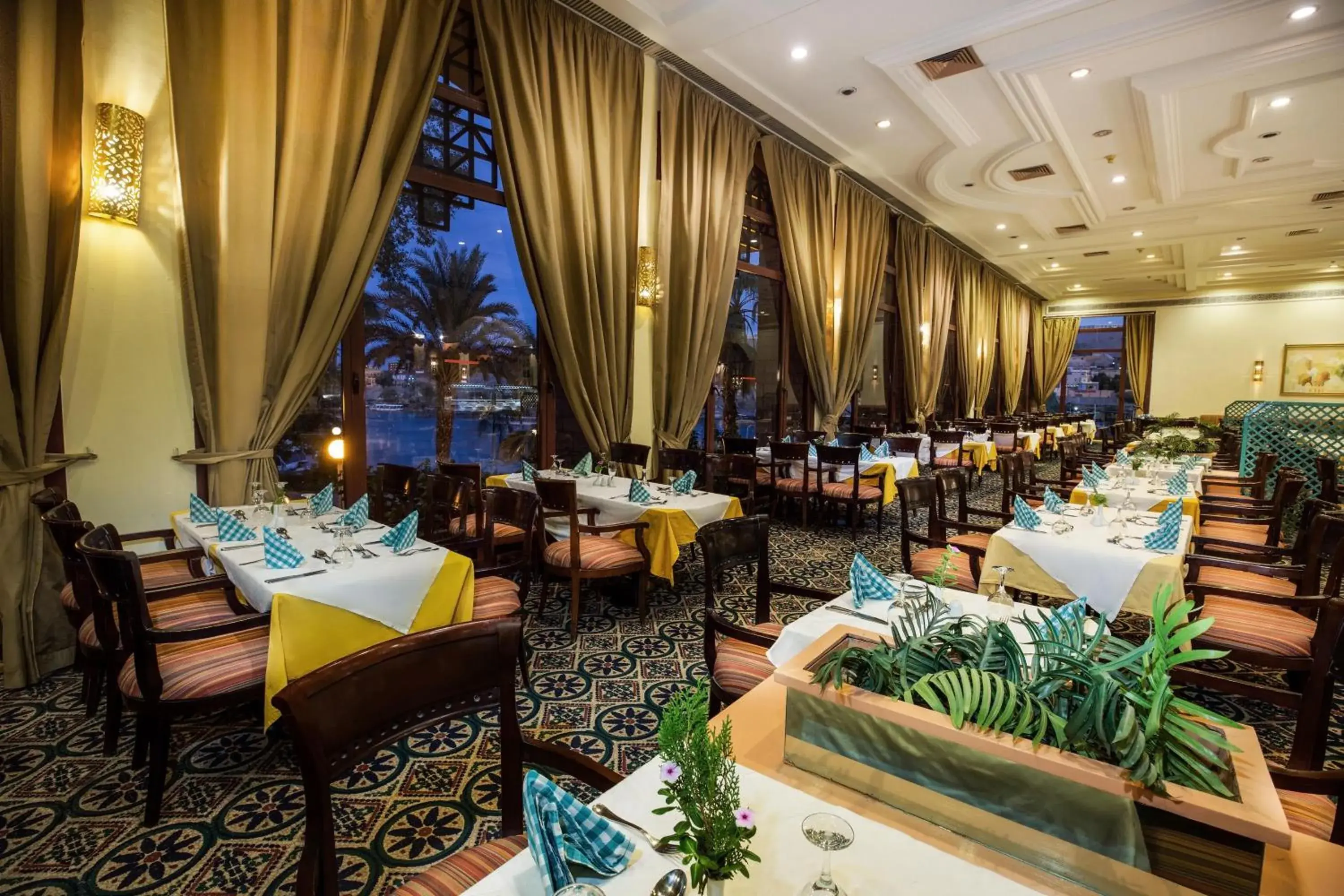 Restaurant/places to eat in Pyramisa Island Hotel Aswan Restaurant/places to eat in Pyramisa Island Hotel Aswan