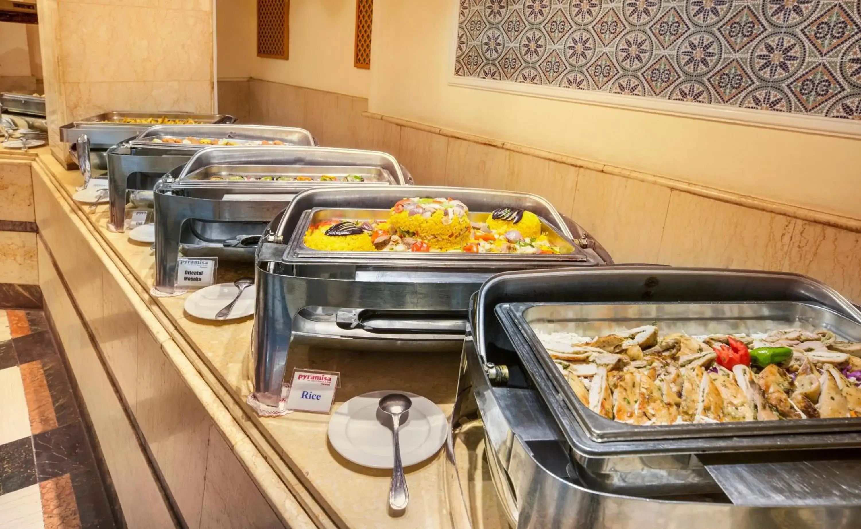 Restaurant/places to eat in Pyramisa Island Hotel Aswan Restaurant/places to eat in Pyramisa Island Hotel Aswan