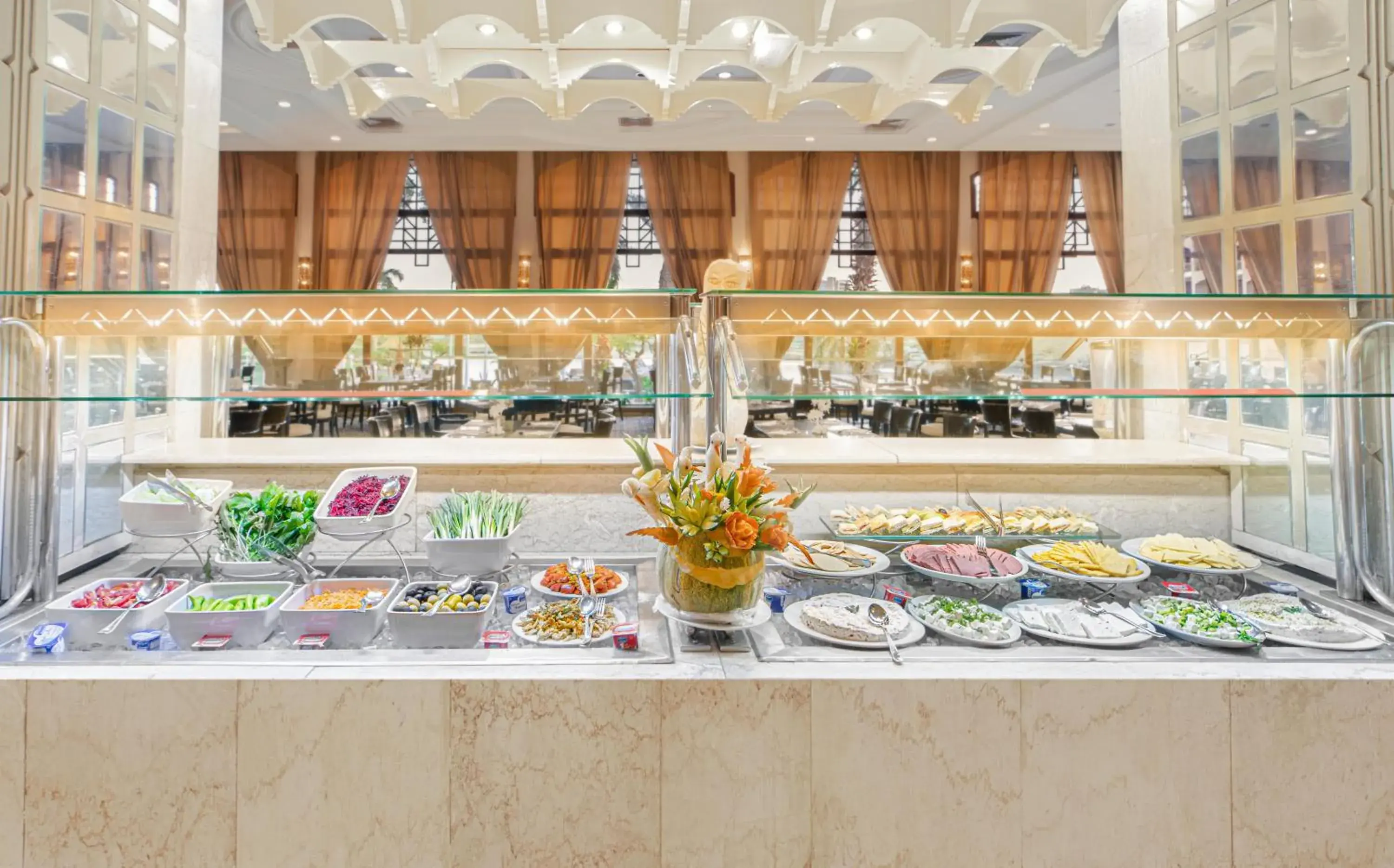 Restaurant/places to eat in Pyramisa Island Hotel Aswan Restaurant/places to eat in Pyramisa Island Hotel Aswan