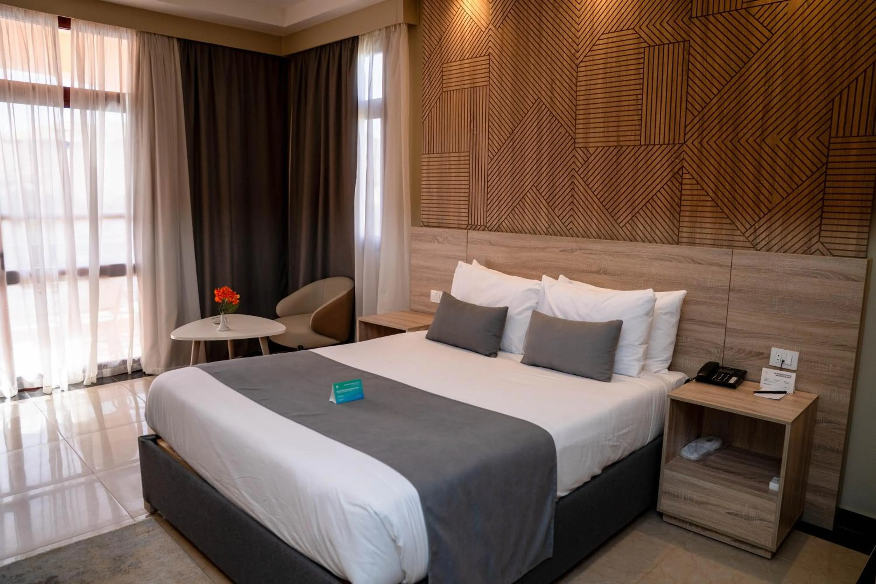 Bedroom, Bed in Pyramisa Island Hotel Aswan