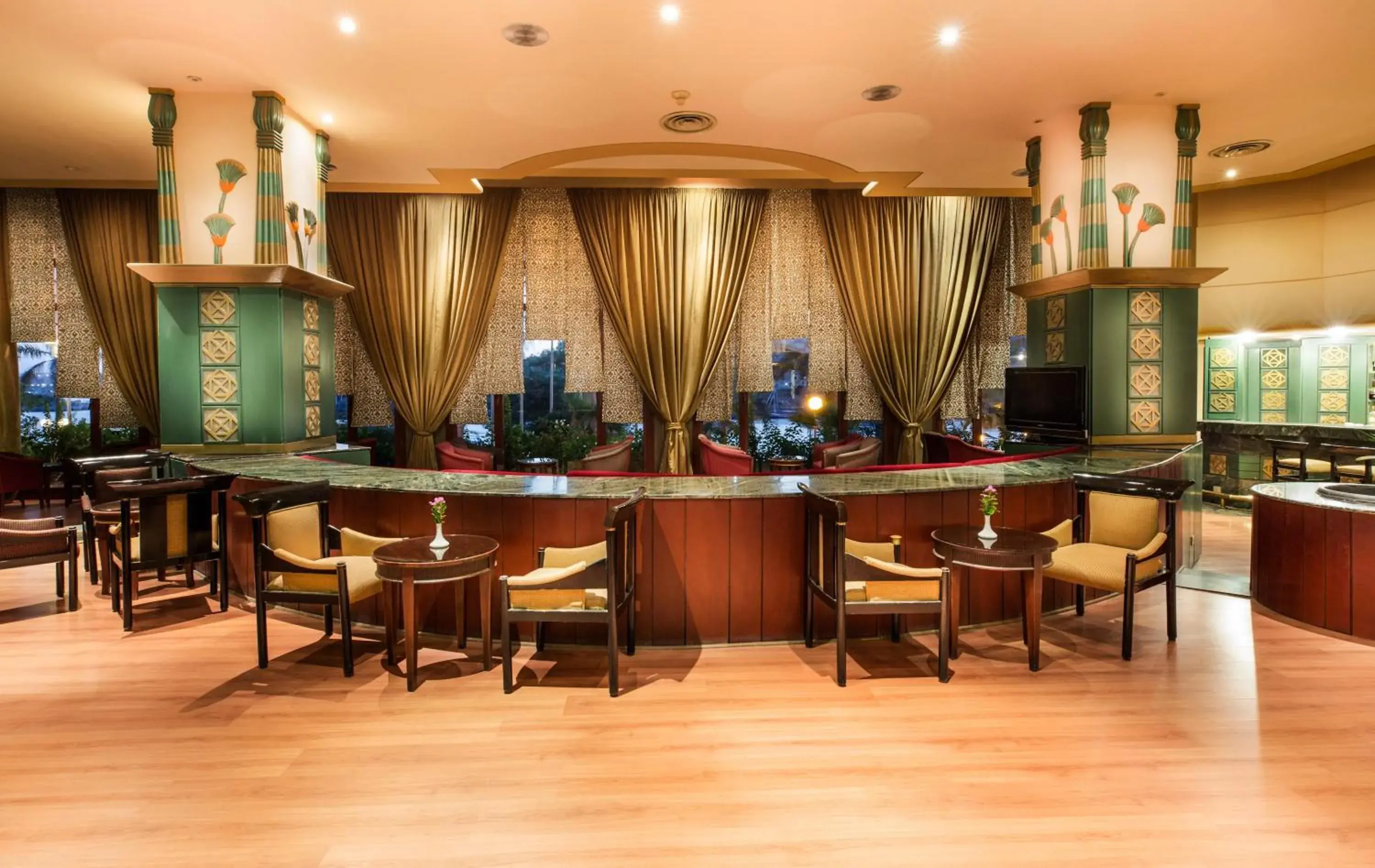 Lounge or bar in Pyramisa Island Hotel Aswan Lounge or bar in Pyramisa Island Hotel Aswan