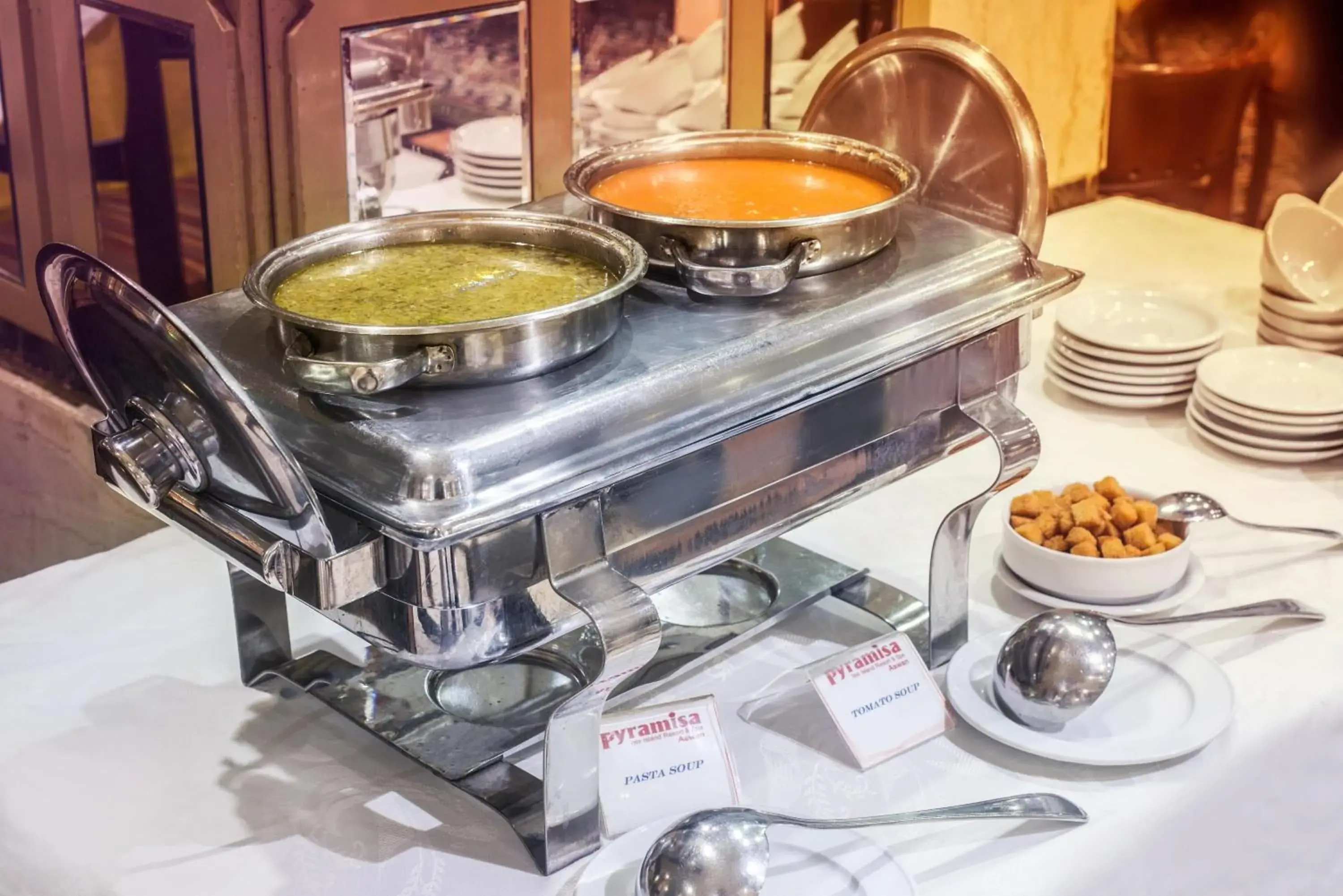 Restaurant/places to eat in Pyramisa Island Hotel Aswan Restaurant/places to eat in Pyramisa Island Hotel Aswan