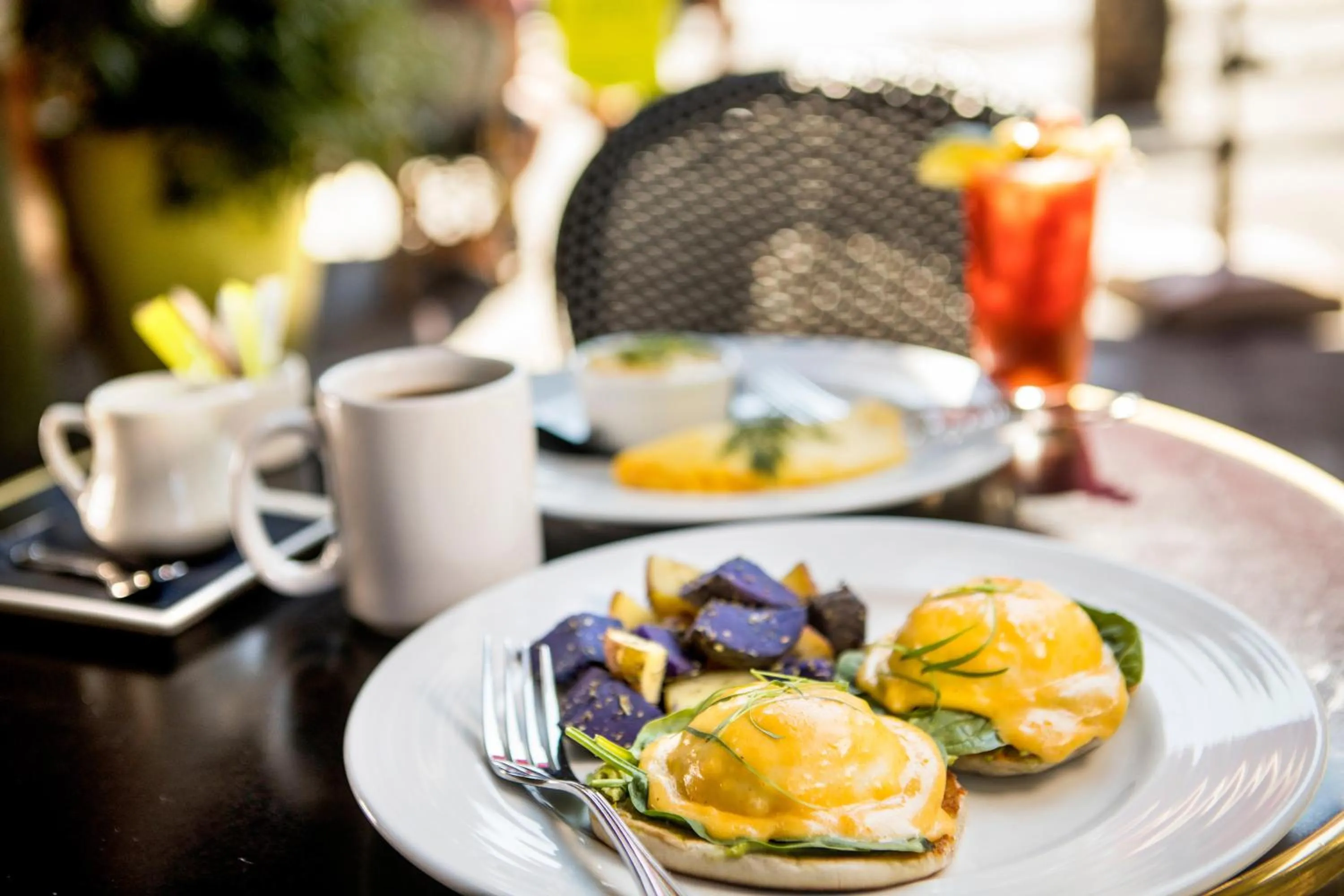 Breakfast in McMenamins Crystal Hotel