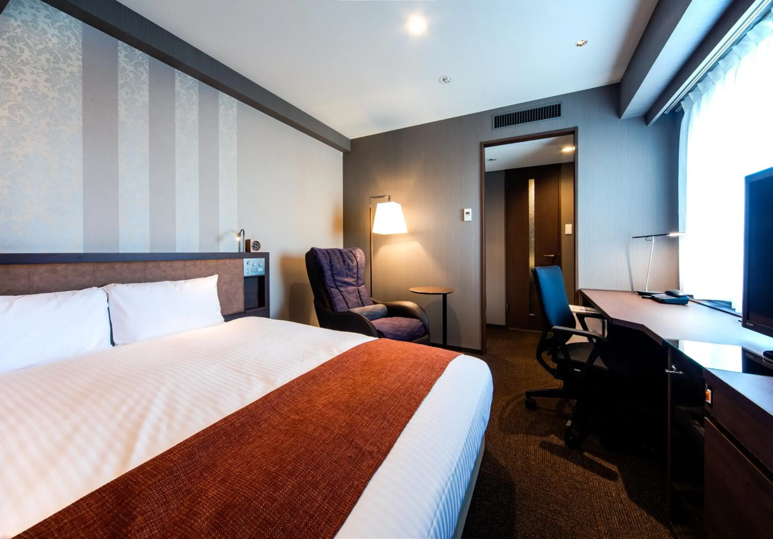 Day, Bed in Daiwa Roynet Hotel Kokura Ekimae Day, Bed in Daiwa Roynet Hotel Kokura Ekimae