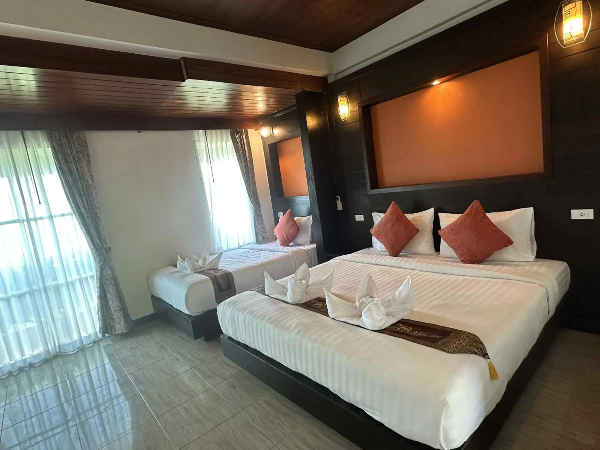 Bed in The Sea @ Lanta Hotel