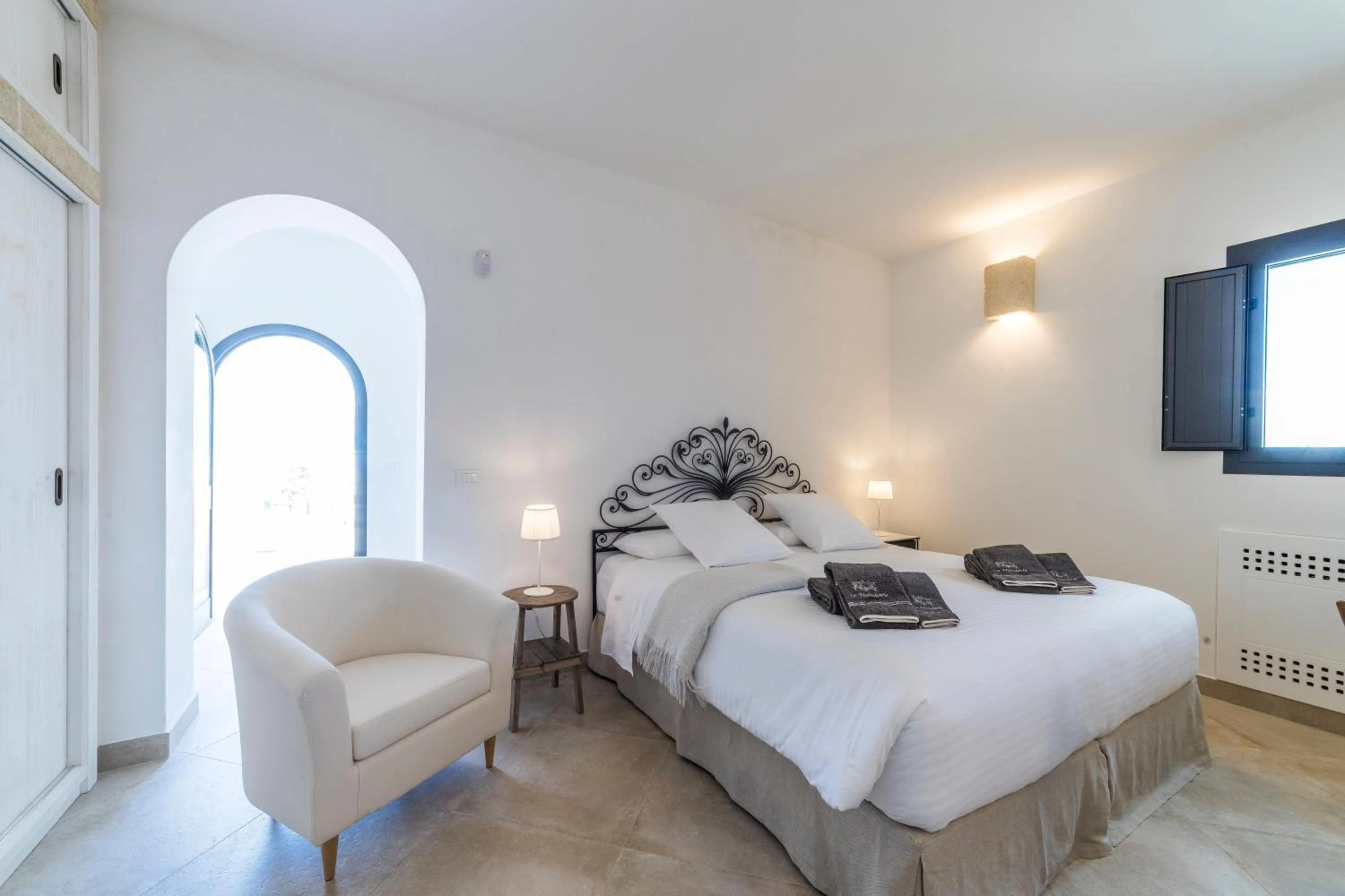 Double Room in Masseria Le Mandorle