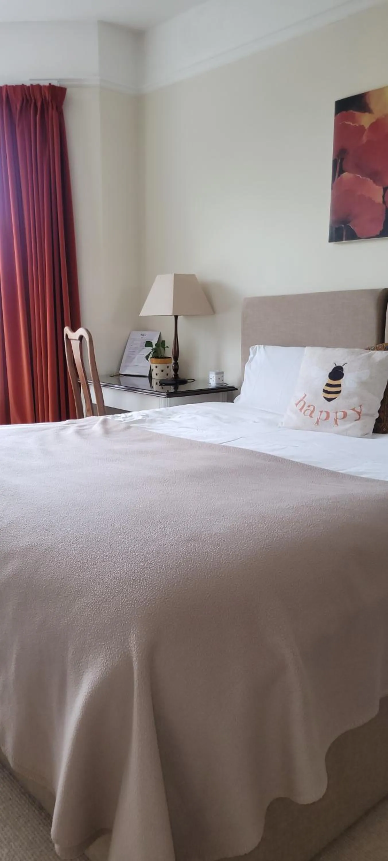 Property building, Bed in The Hive at 52