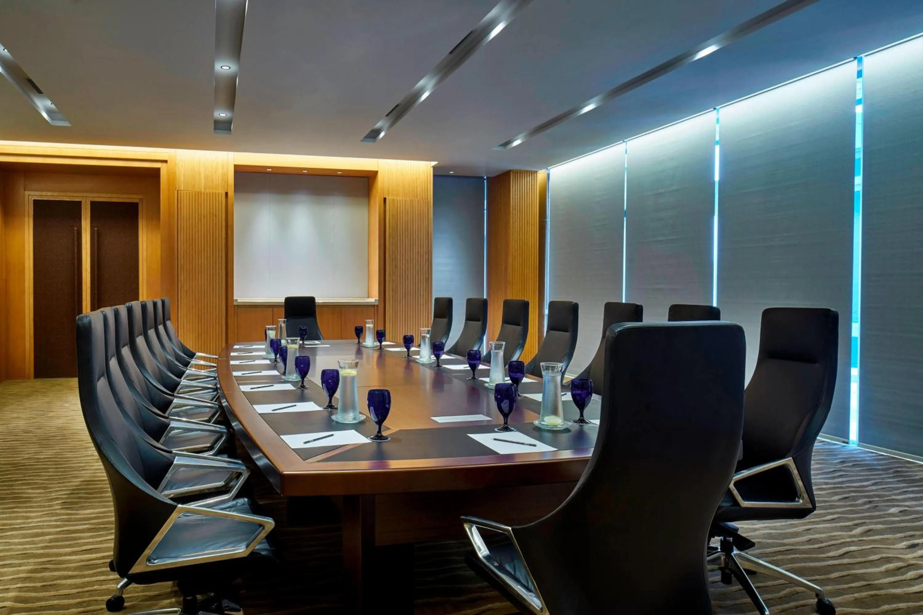Meeting/conference room in Four Points by Sheraton Chengdu, Pujiang Resort