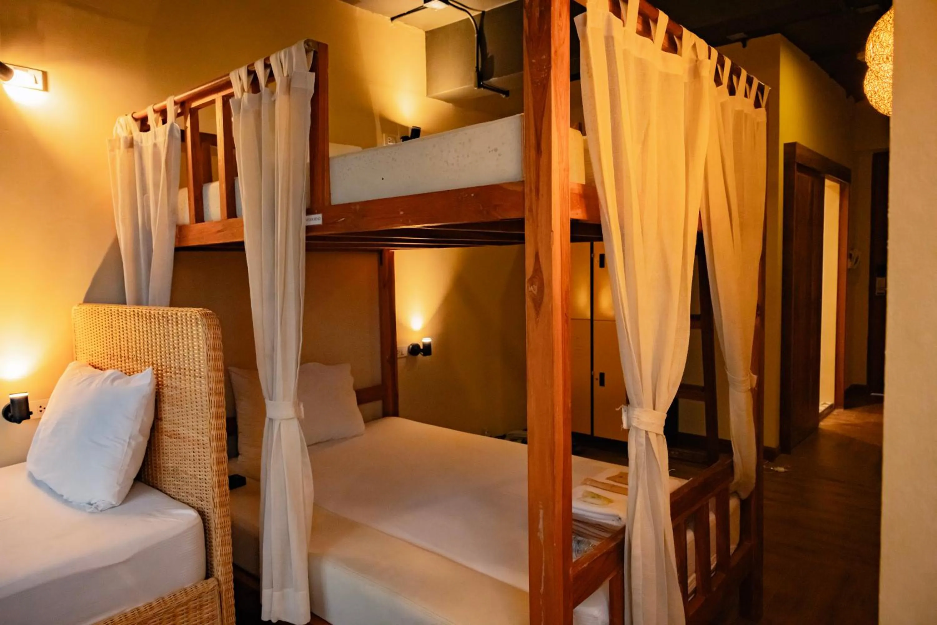 Bed in Metro Pratunam Boutique Hotel