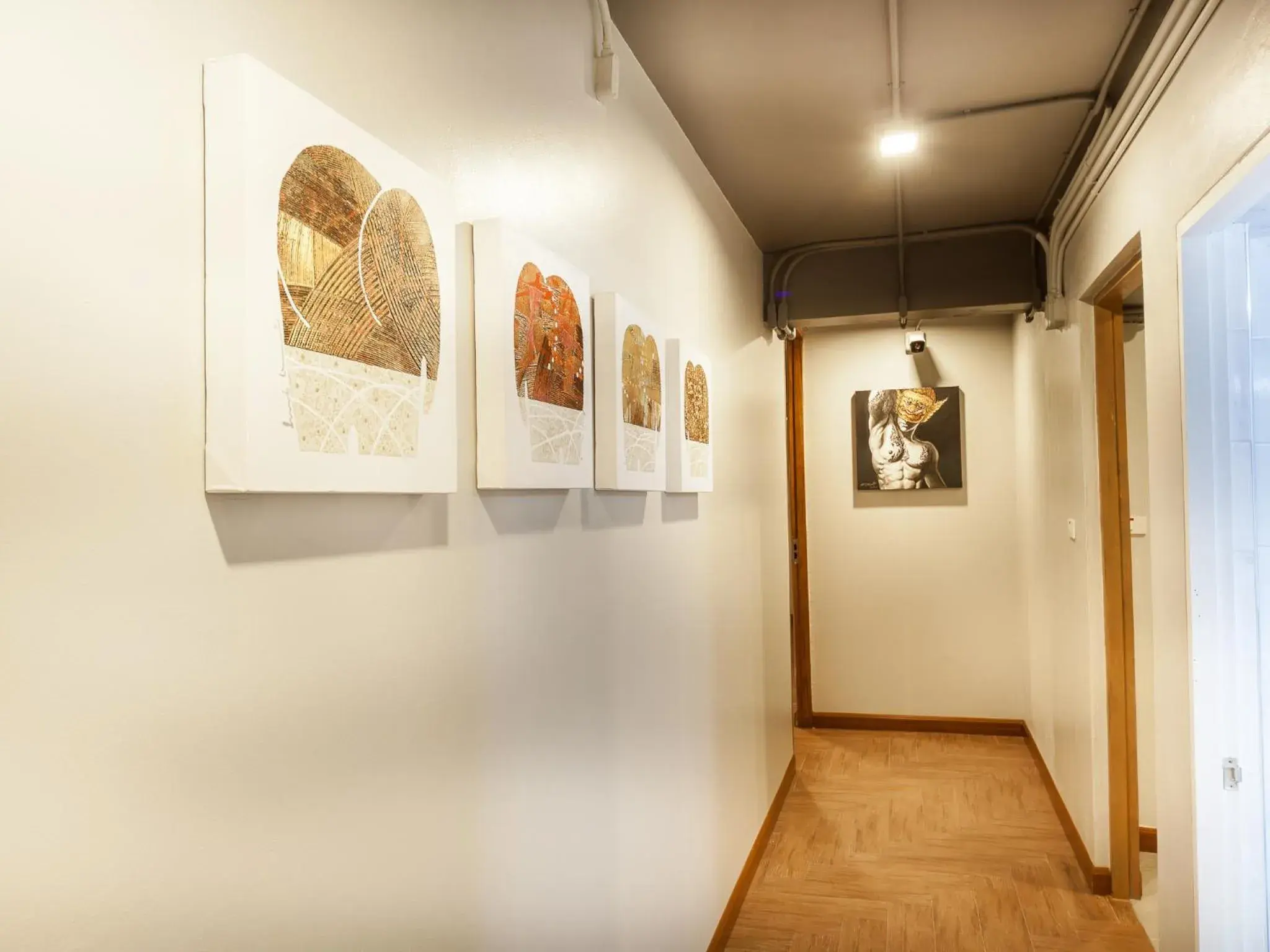 Twin Room with Shared External Bathroom in Metro Pratunam Boutique Hotel Twin Room with Shared External Bathroom in Metro Pratunam Boutique Hotel