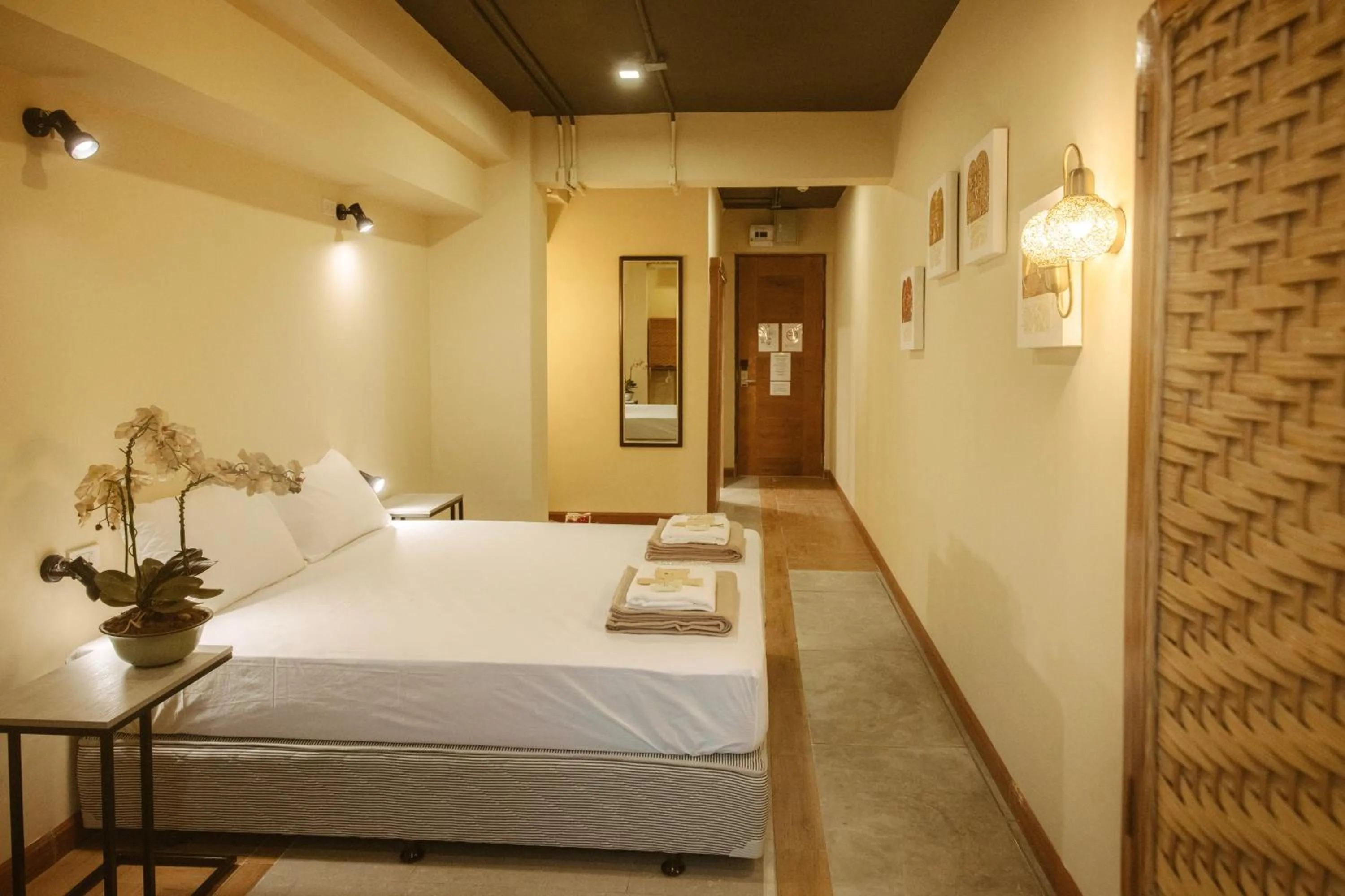 Bedroom, Bed in Metro Pratunam Boutique Hotel