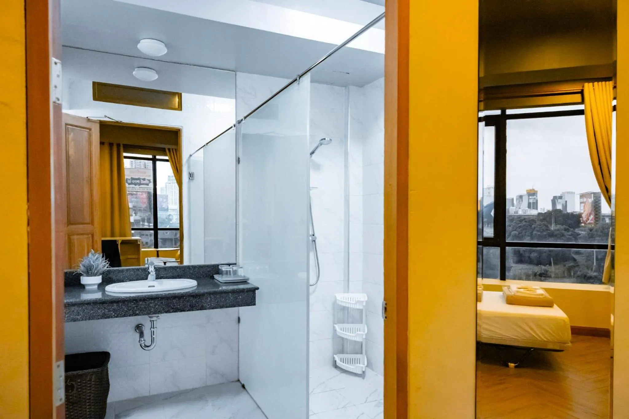 Bathroom in Metro Pratunam Boutique Hotel