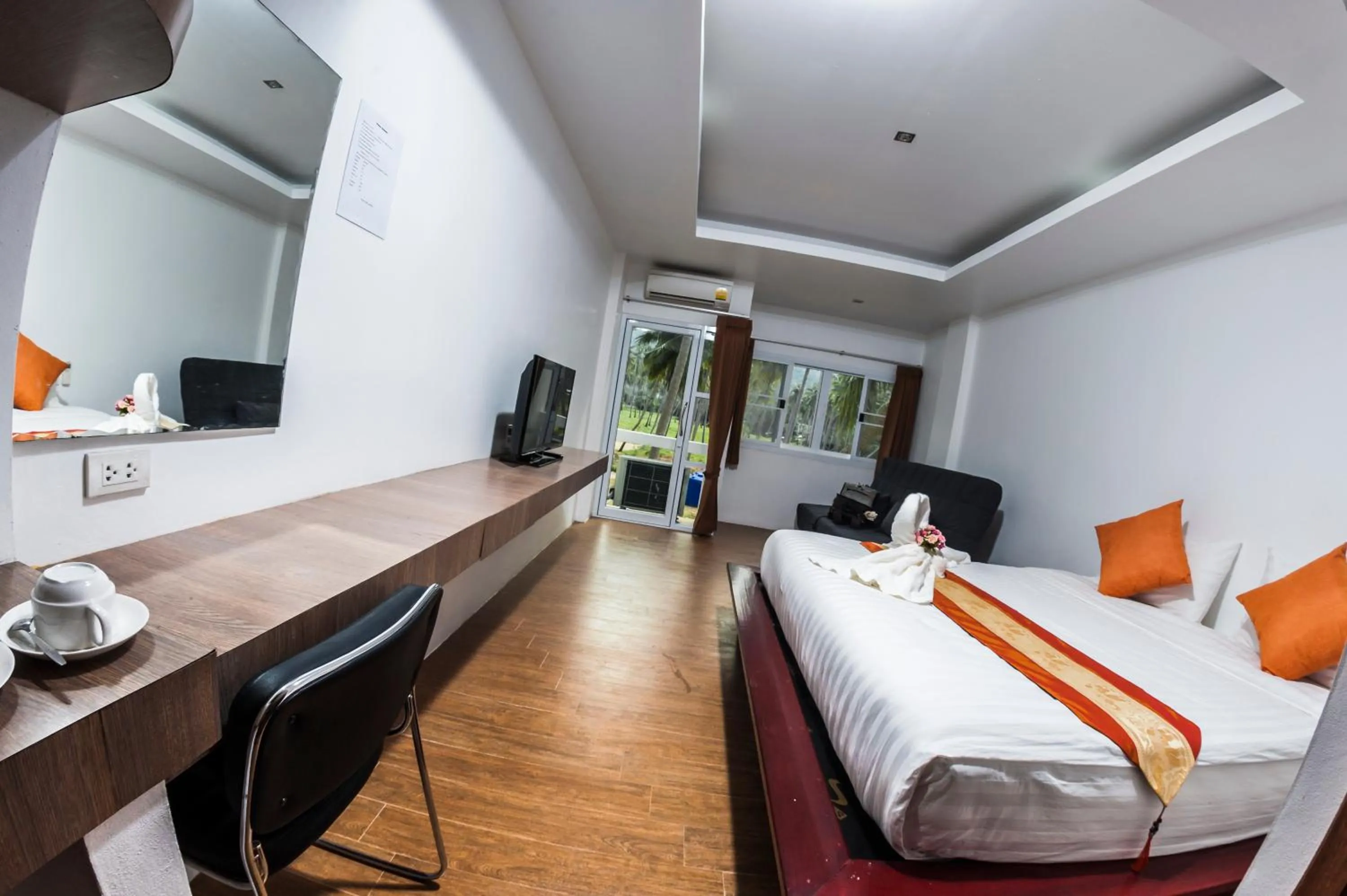 Bedroom, Bed in Pranee Amata