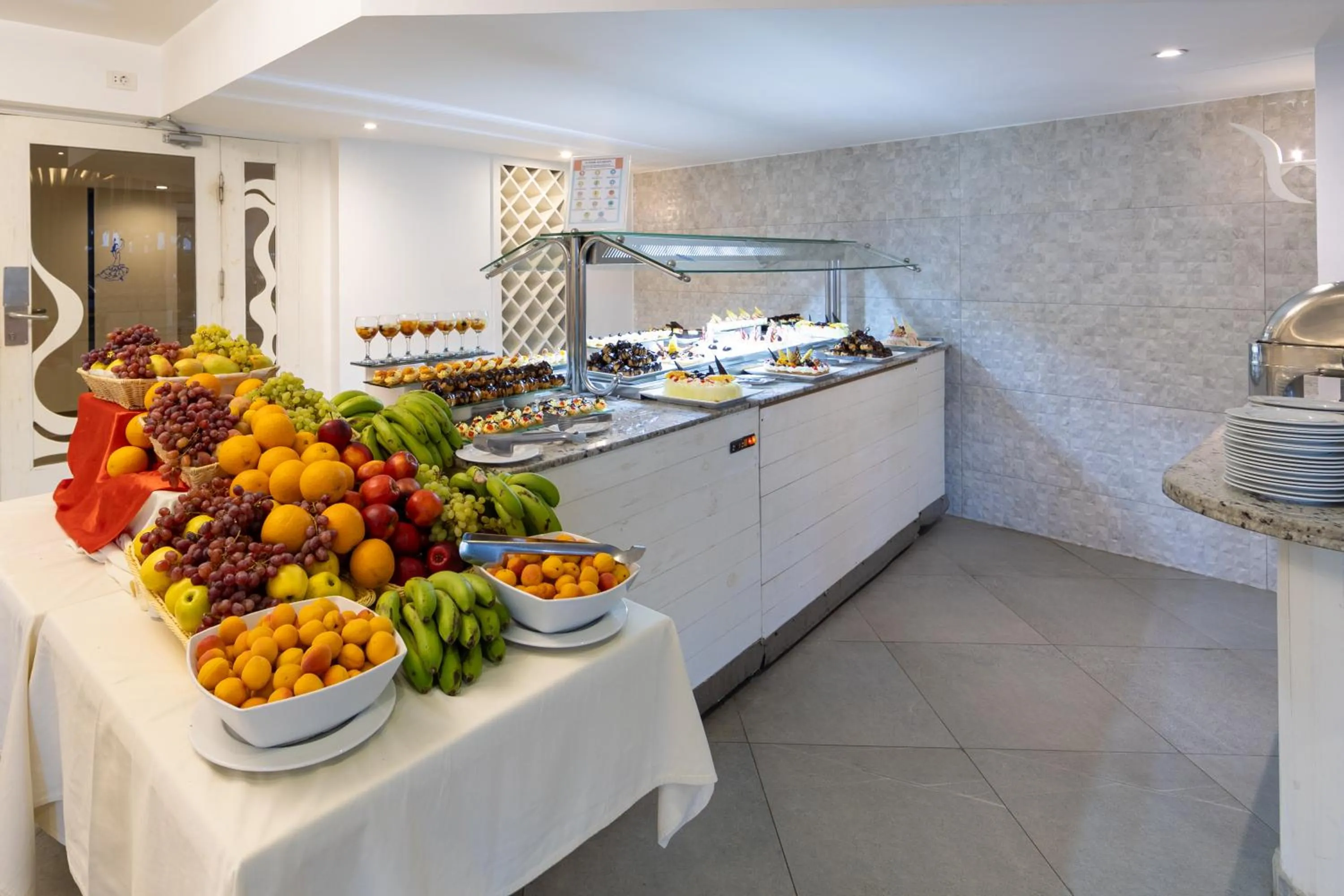 Dinner in Flamenco Beach & Resort Quseir