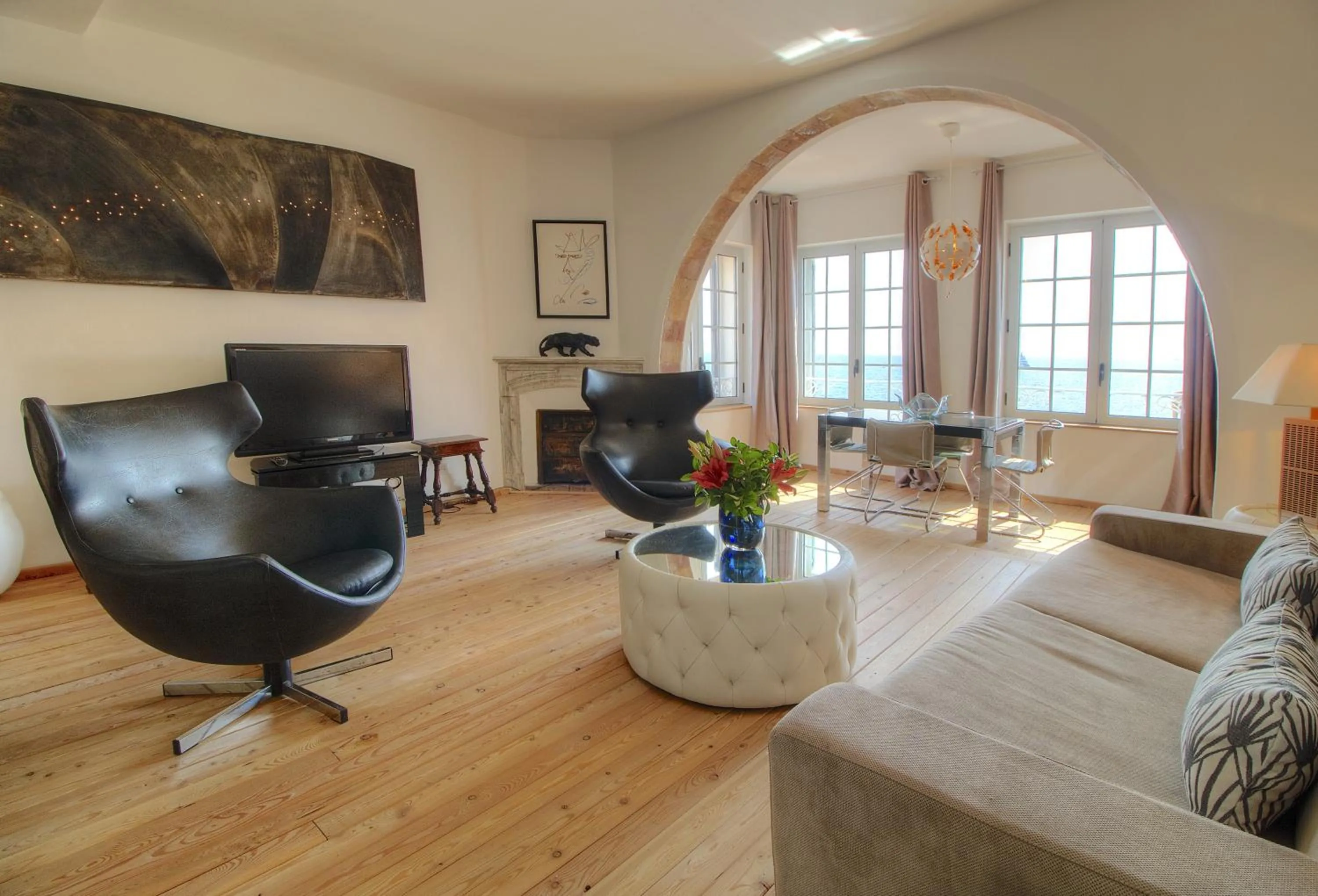 Communal lounge/ TV room in Les Remparts Antibes Location