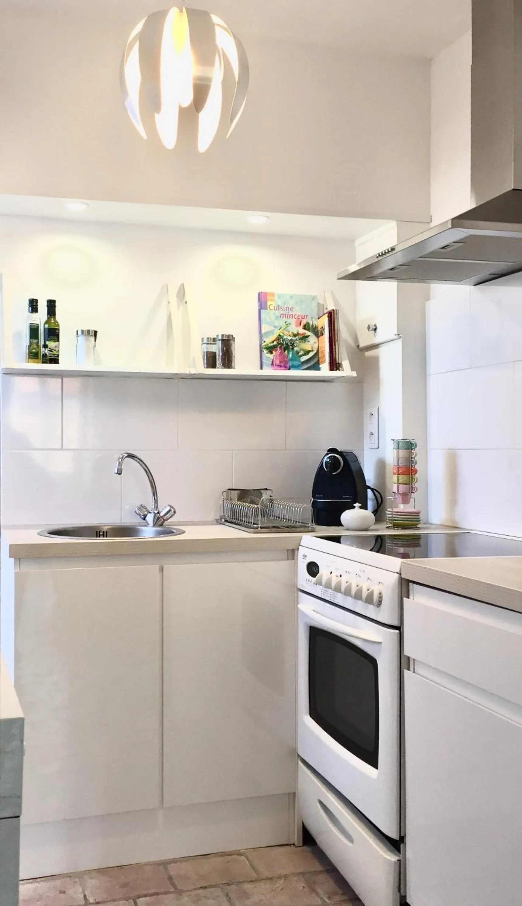 Kitchen or kitchenette in Les Remparts Antibes Location