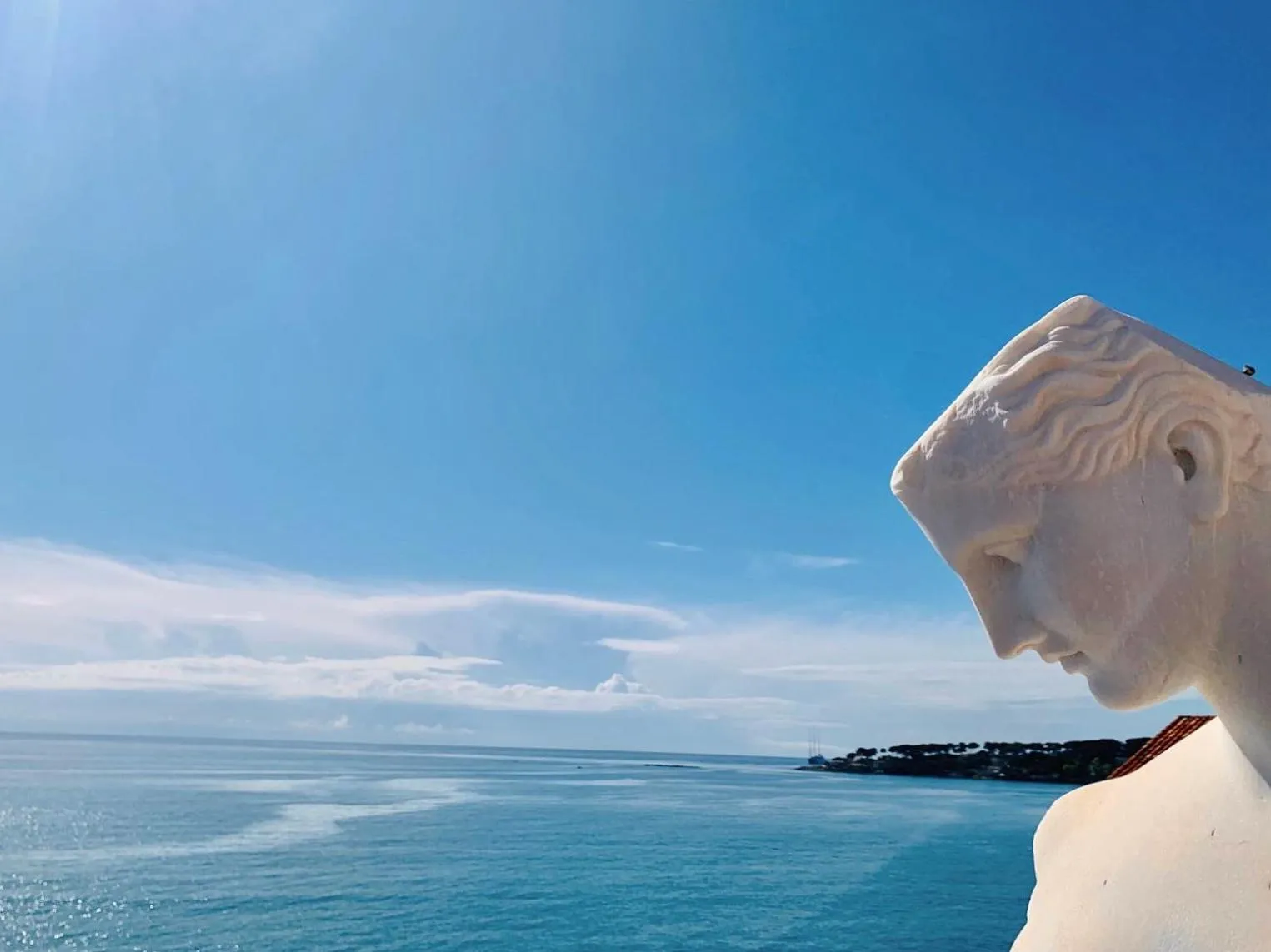 Sea view in Les Remparts Antibes Location