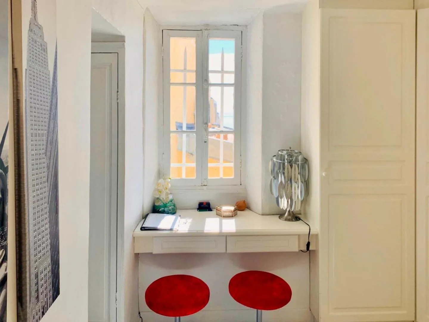 Area and facilities in Les Remparts Antibes Location