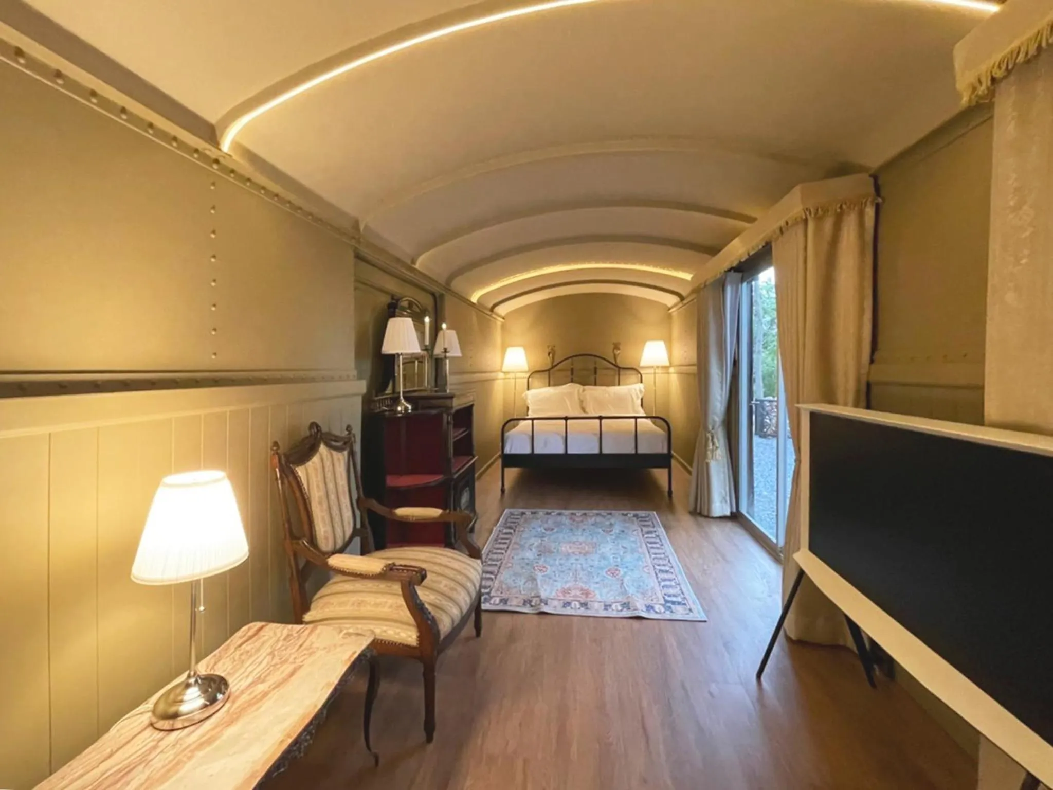 Photo of the whole room, Bed in Nhapha Khaoyai Resort