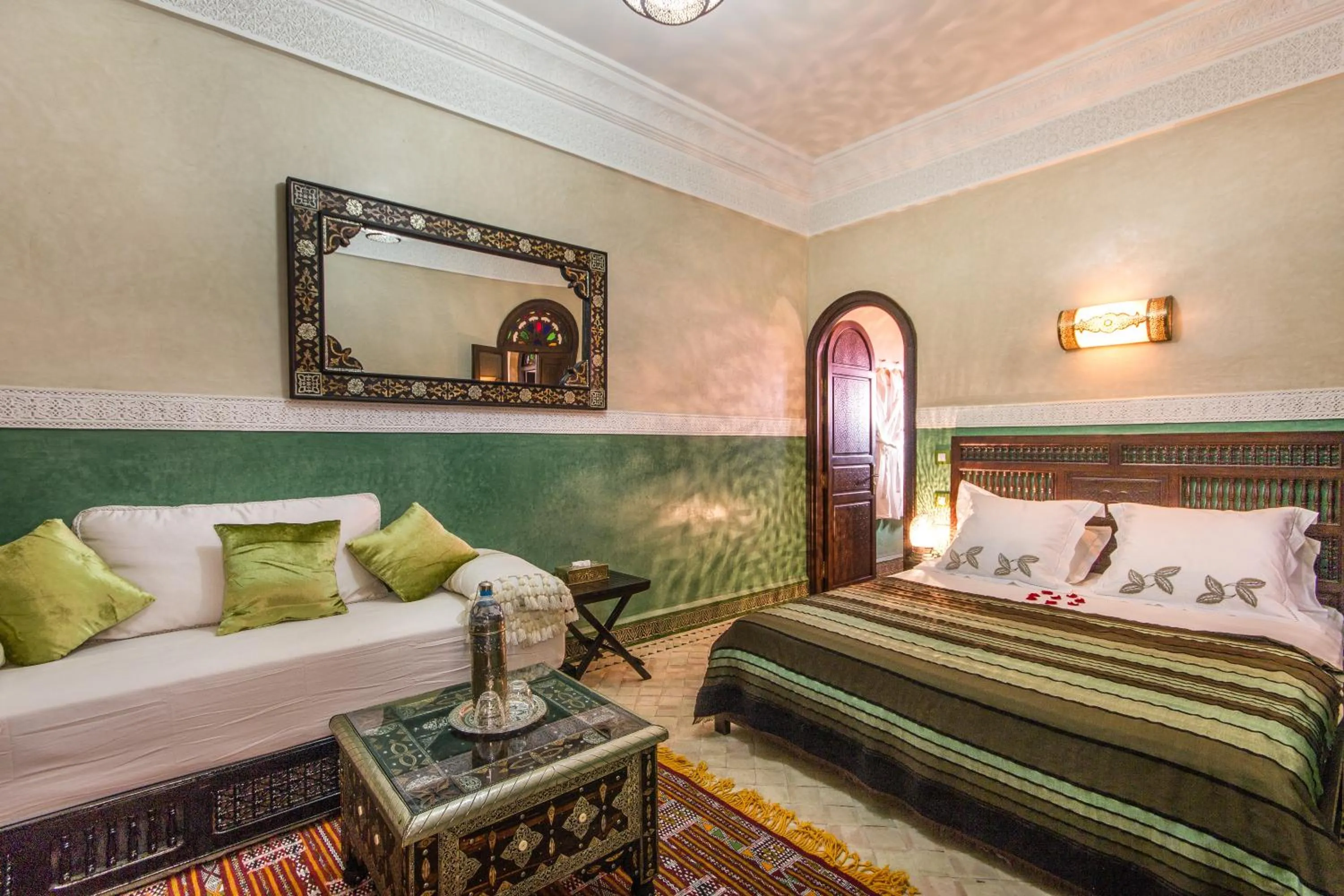 Photo of the whole room, Bed in Riad Lamya Marrakech