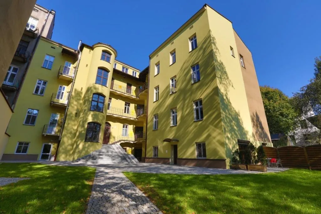 Garden in AR Apartments