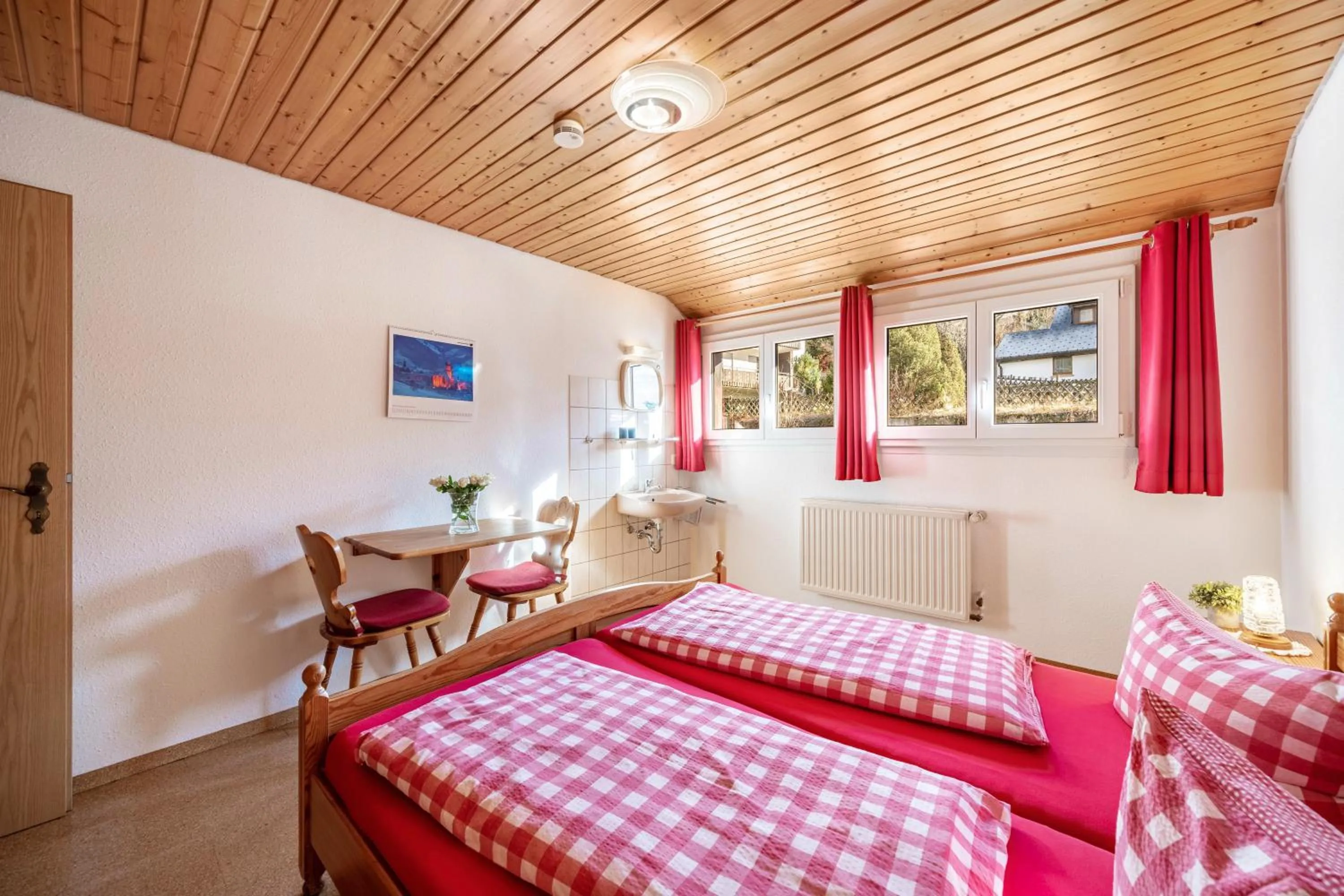 Property building, Bed in Haus Schöneck