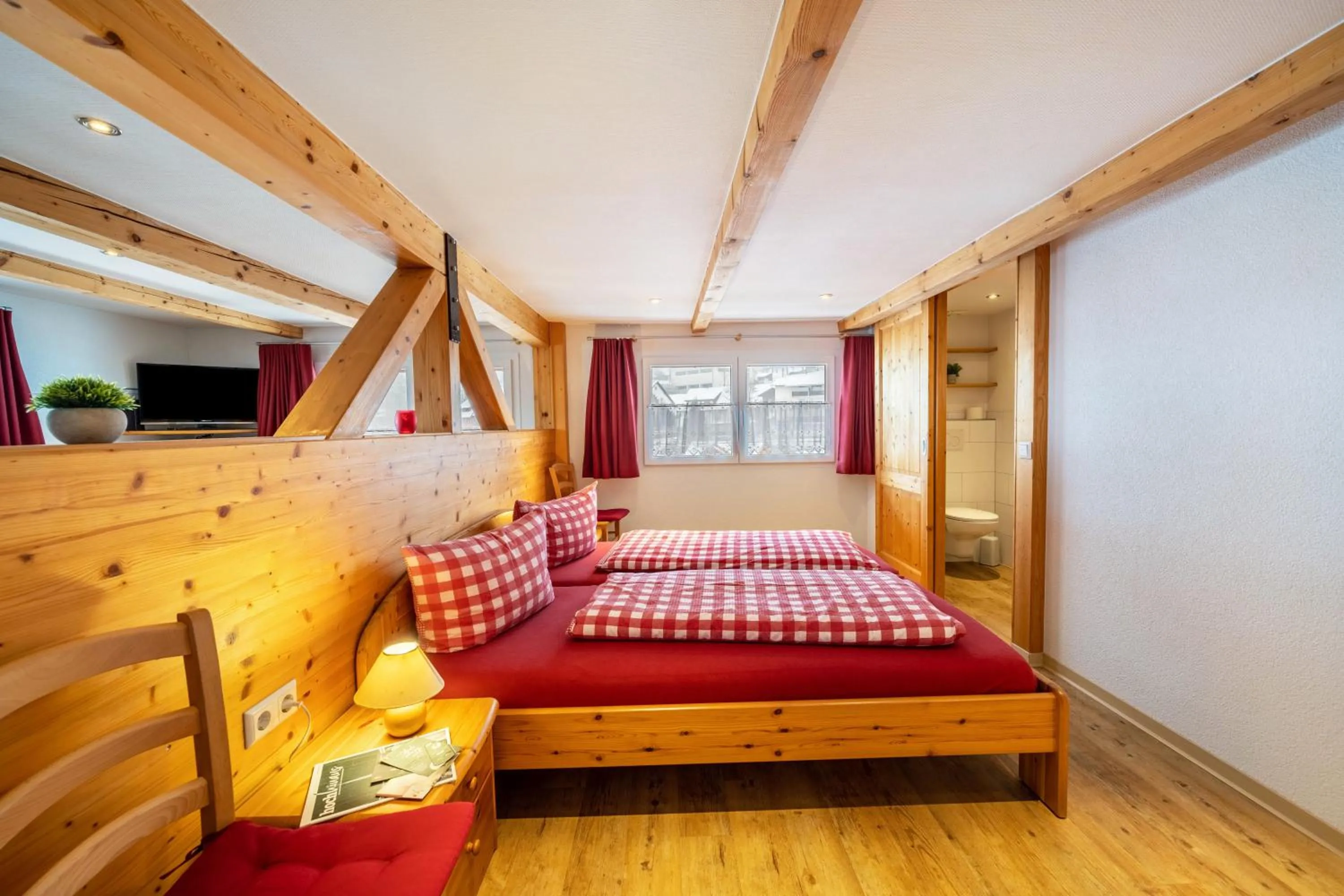 Property building, Bed in Haus Schöneck