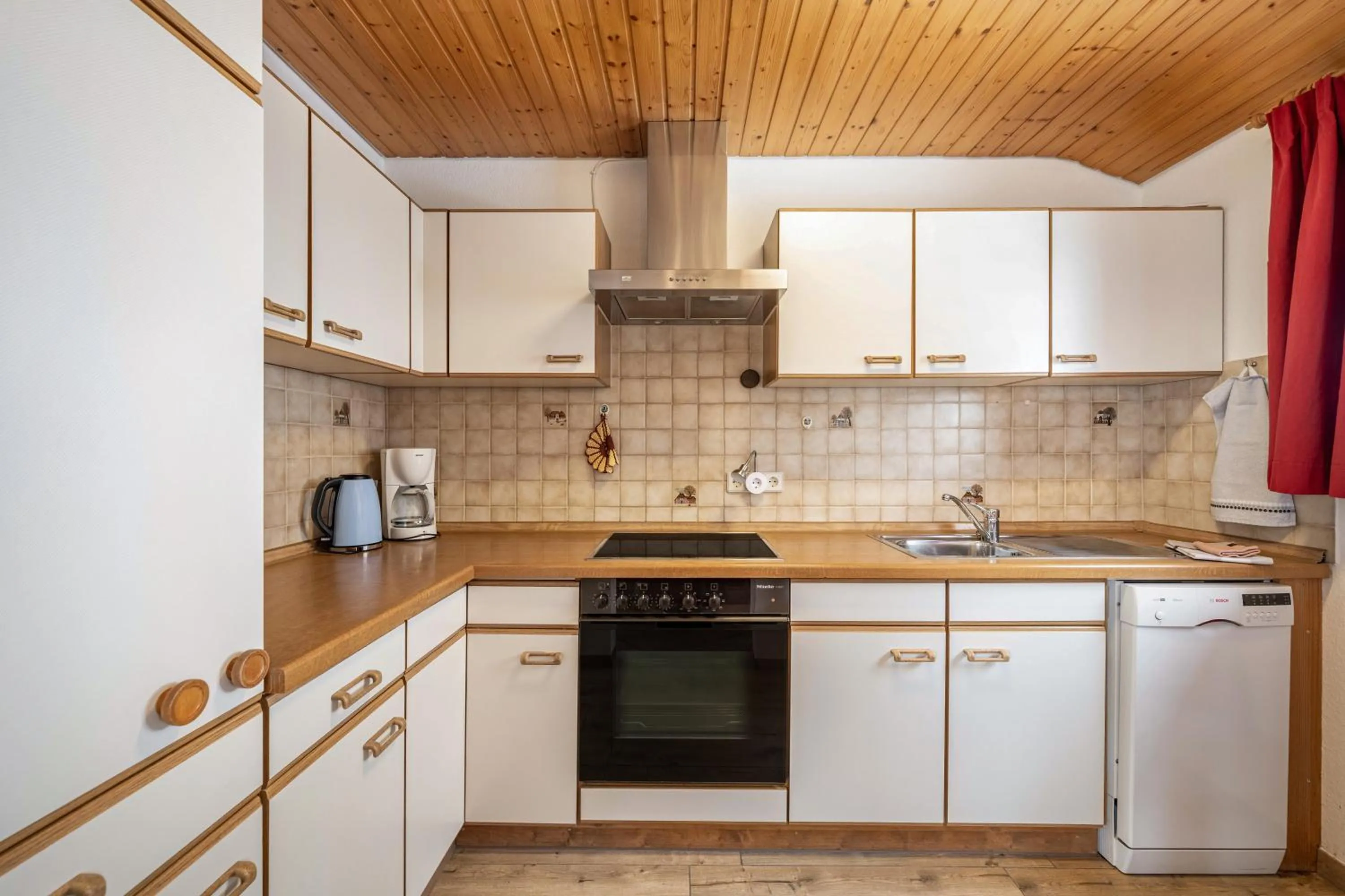 Kitchen or kitchenette in Haus Schöneck