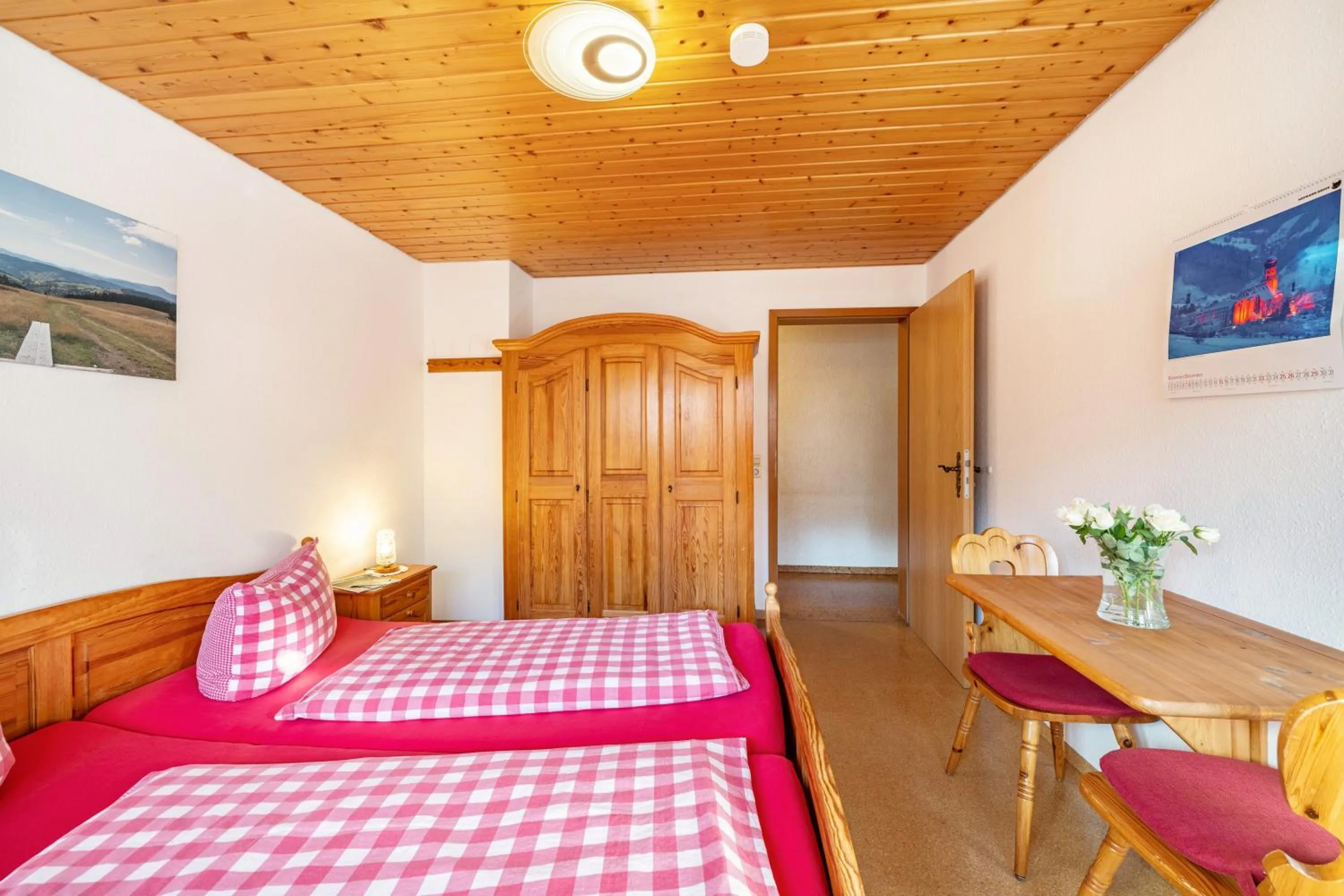 Property building, Bed in Haus Schöneck