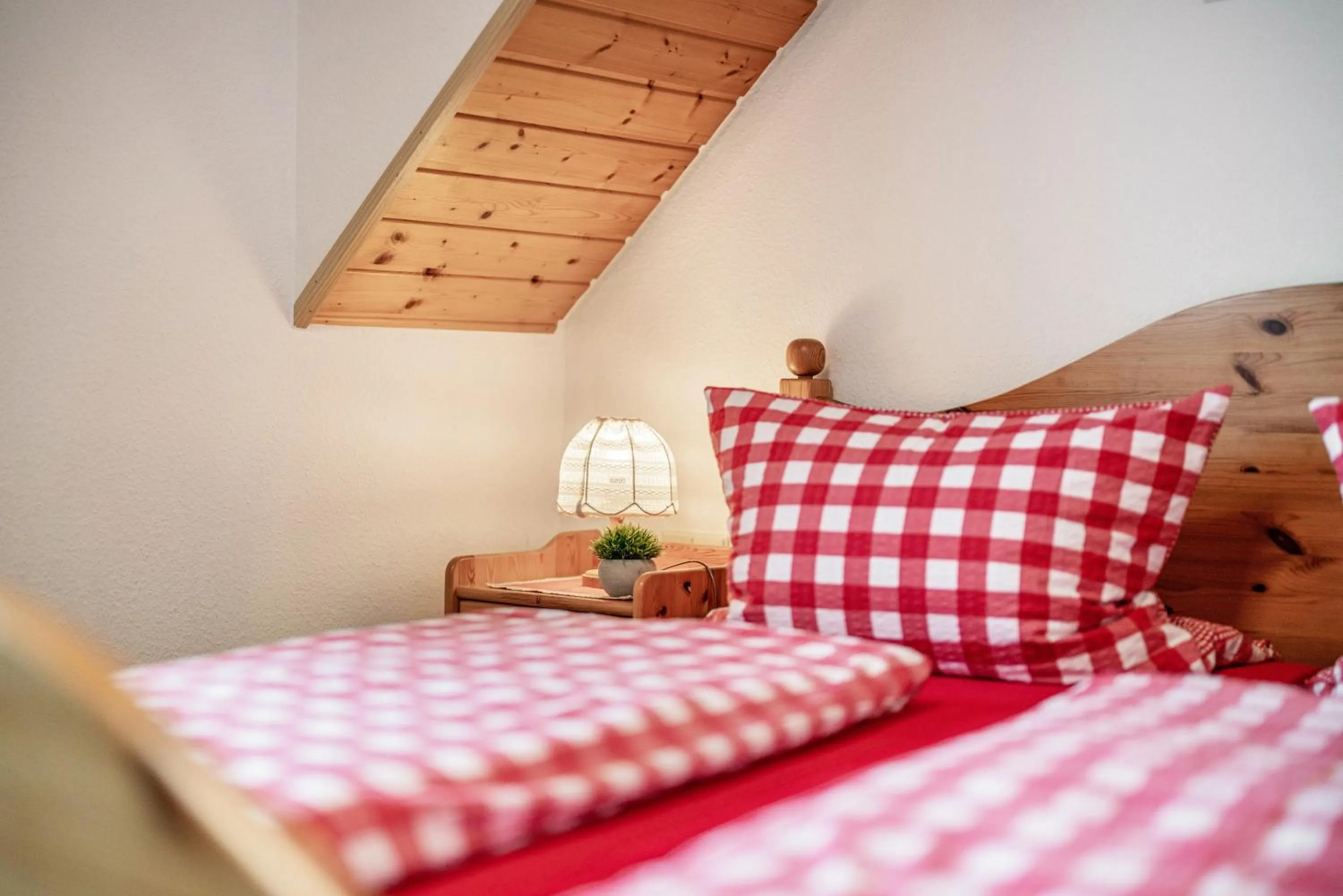 Property building, Bed in Haus Schöneck